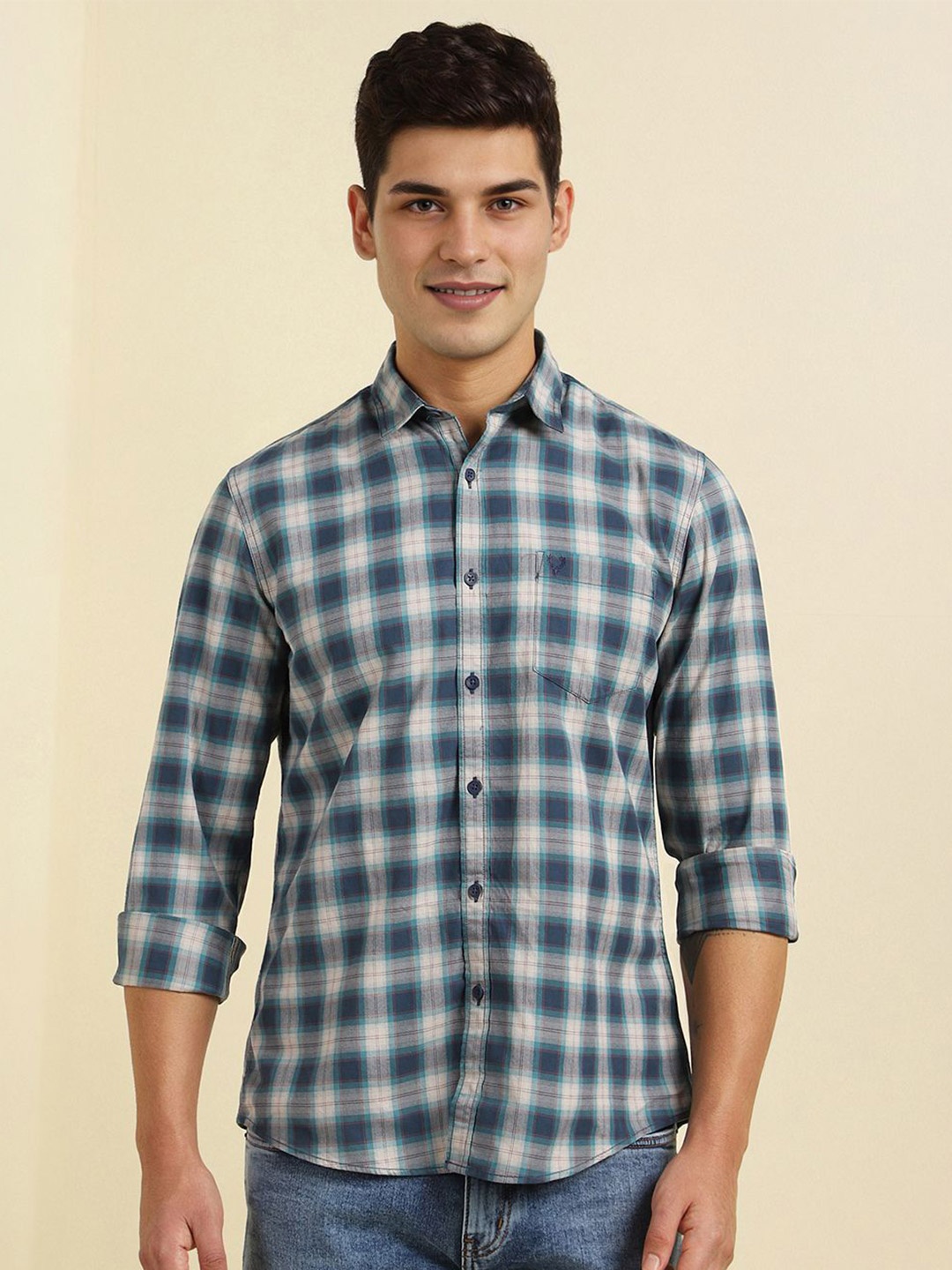 

Allen Solly Men Custom Fit Spread Collar Checked Cotton Casual Shirt, Navy blue