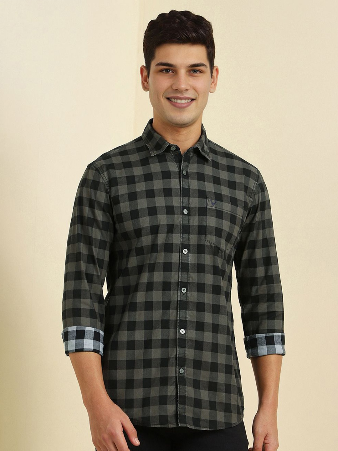 

Allen Solly Men Spread Collar Buffalo Checked Cotton Casual Shirt, Green