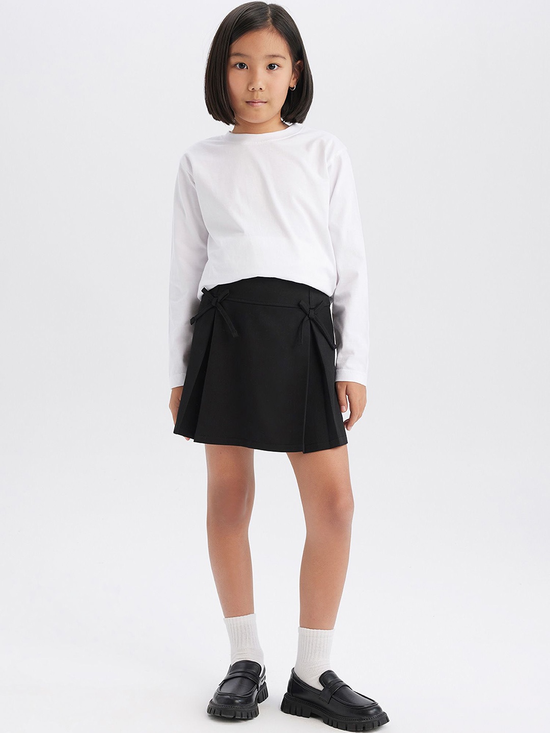 

DeFacto Girls A-Line Mini Skirt, Black