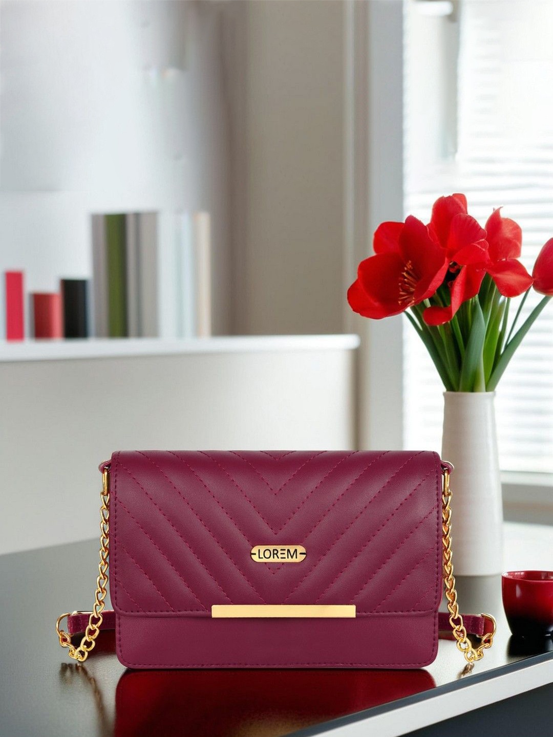 

LOREM Shoulder Bag with Quilted, Maroon