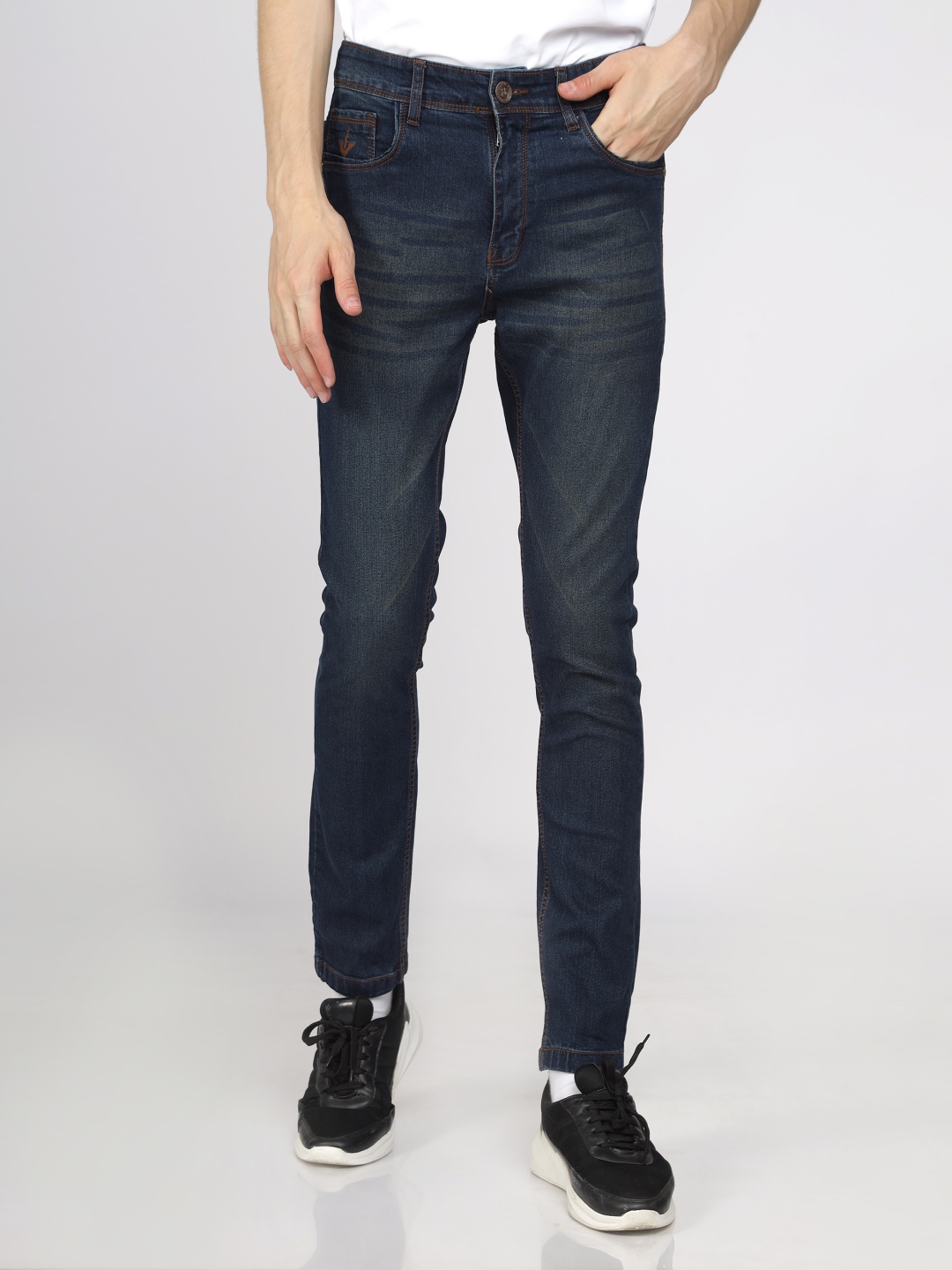 

TCI Men Slim Fit Light Fade Jeans, Navy blue