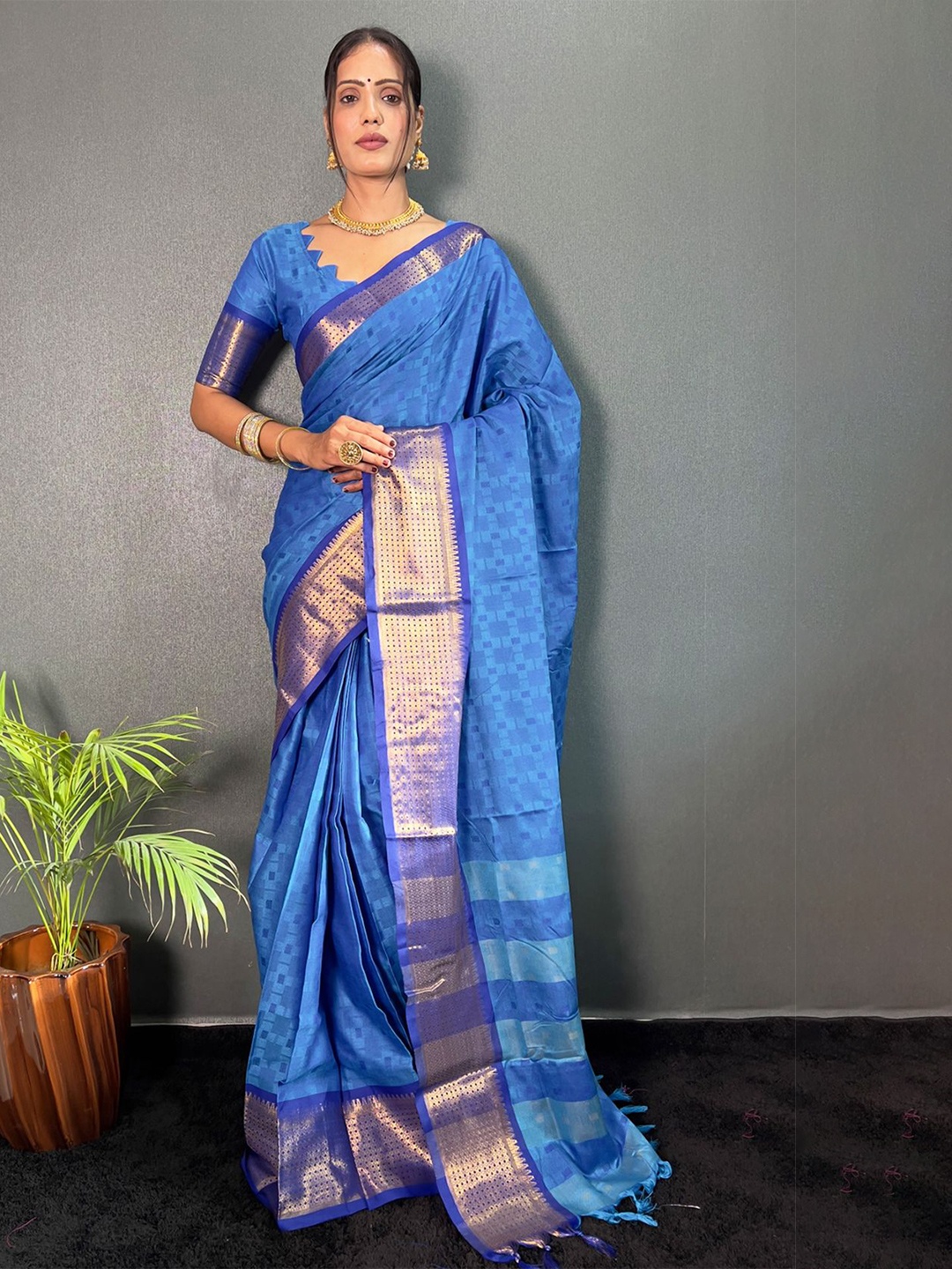

DIVASTRI Woven Design Zari Ready to Wear Mysore Silk Saree, Turquoise blue