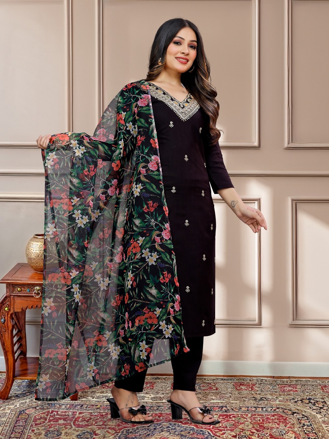 

Fashion Ritmo Ethnic Motifs Embroidered V-Neck Kurta With Trouser And Dupatta, Black