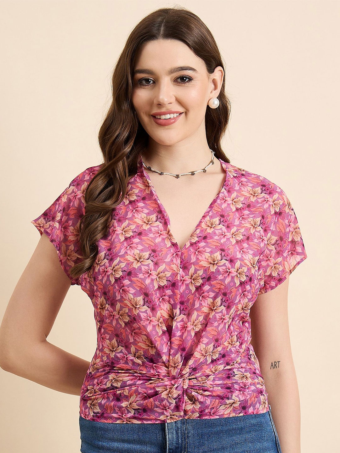 

Mast & Harbour Floral Printed Front Knot Twisted Top, Pink