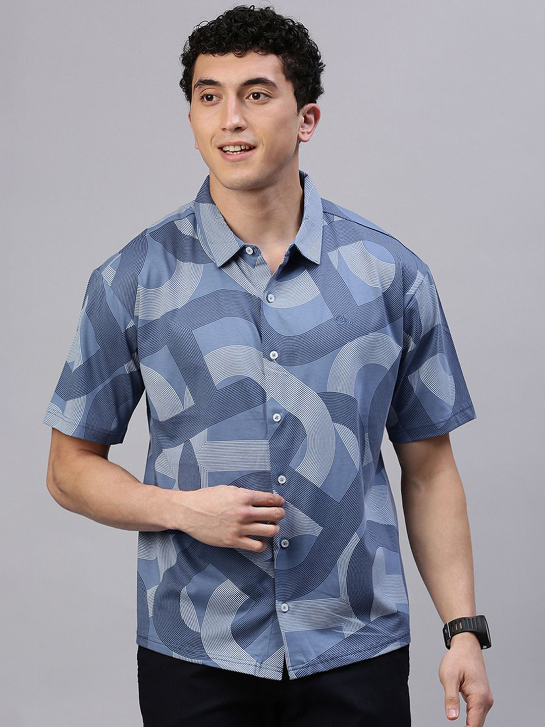 

Classic Polo Men India Slim Relaxed Fit Spread Collar Abstract Printed Cotton Casual Shirt, Blue