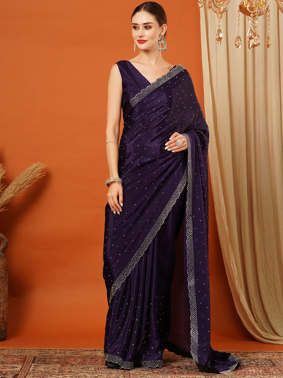 

DIVASTRI Embellished Beads and Stones Pure Silk Mysore Silk Saree, Purple