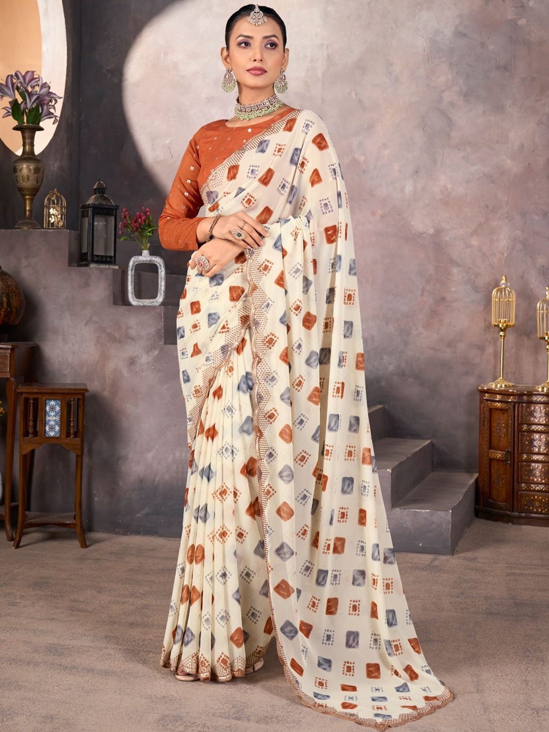 

CHUDIYA Beads and Stones Pure Chiffon Saree, Off white