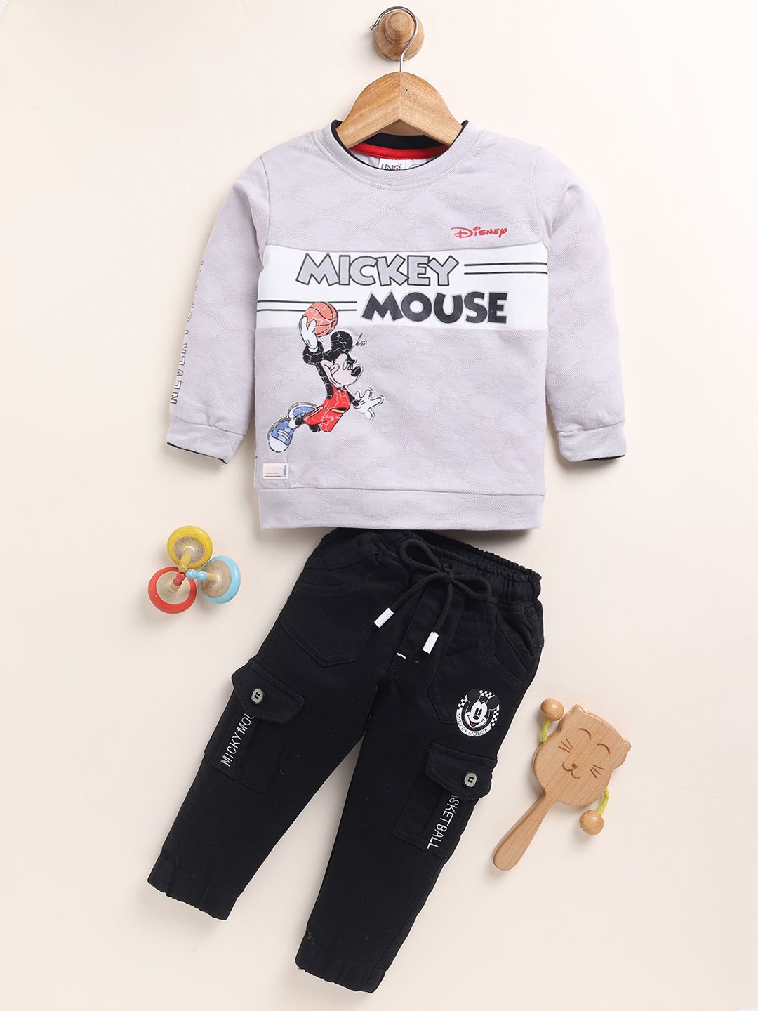 

Annie Boys Mickey Mouse Printed Pure Cotton Sweatshirt With Jogger, Grey