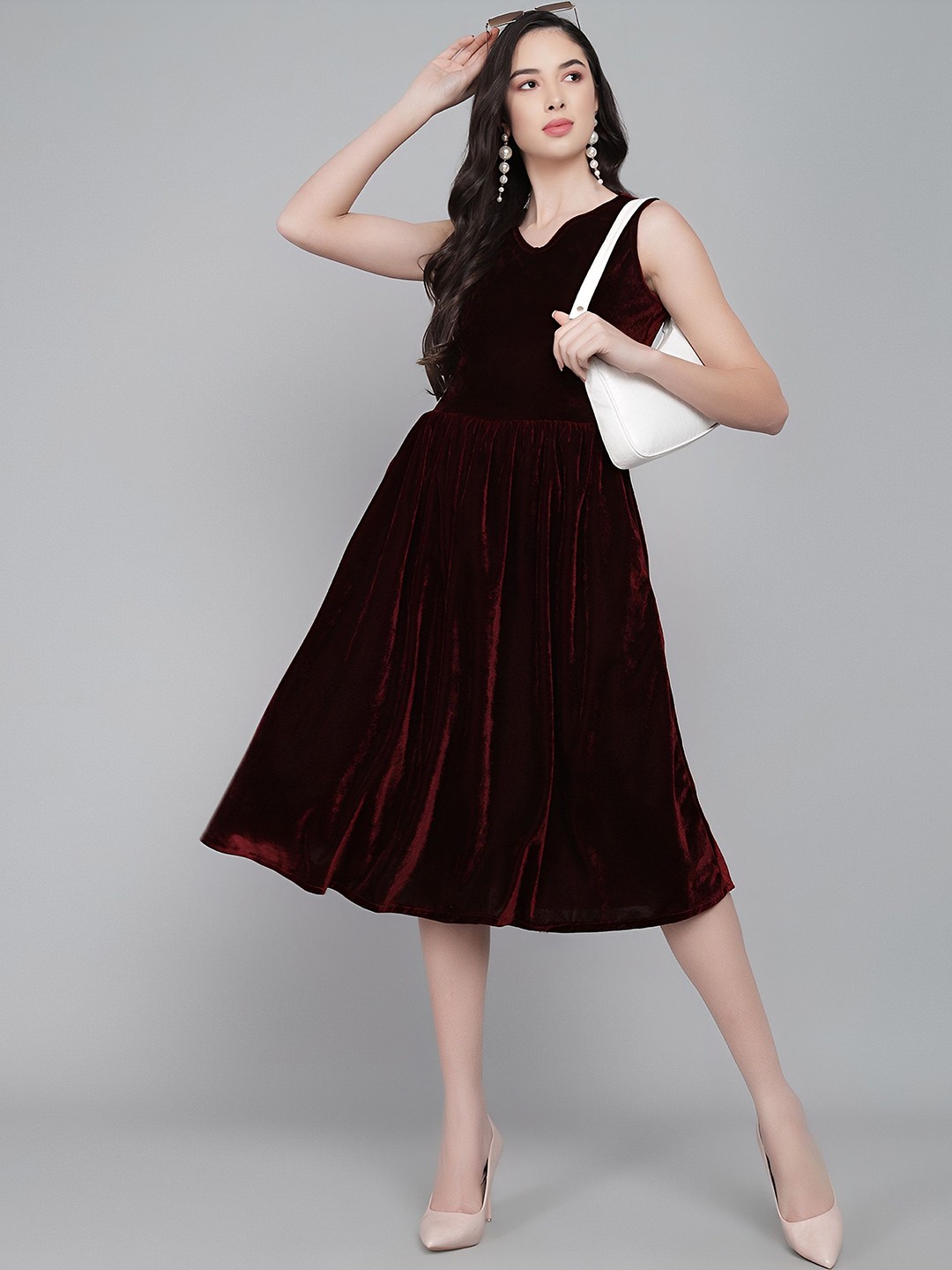 

Moda Rapido Solid Velvet Fit & Flare Midi sleeveless Dress, Red