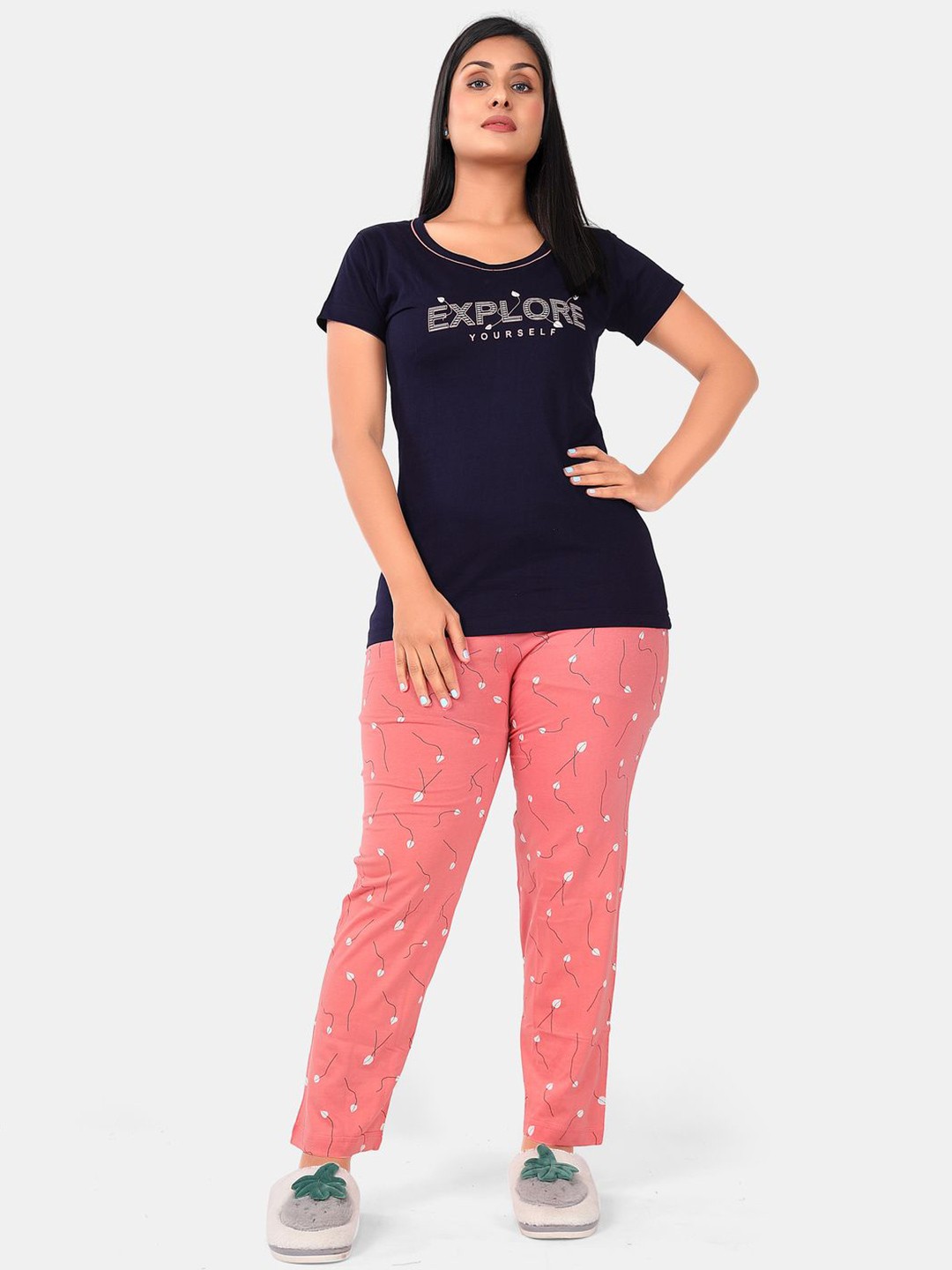 

SWEET MOON Printed Round Neck T-Shirt With Pyjama, Navy blue