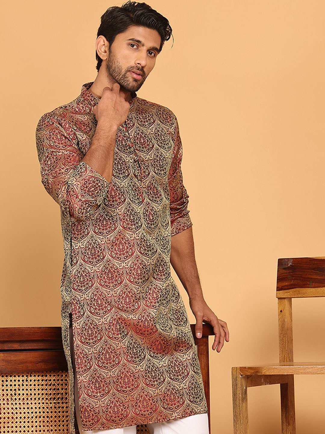 

Jompers Men Paisley Jacquard Kurta, Maroon