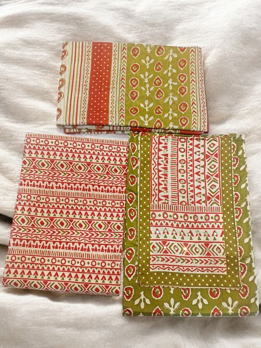 

REET MAHAL Ethnic Motifs Printed Pure Cotton Unstitched Dress Material, Green