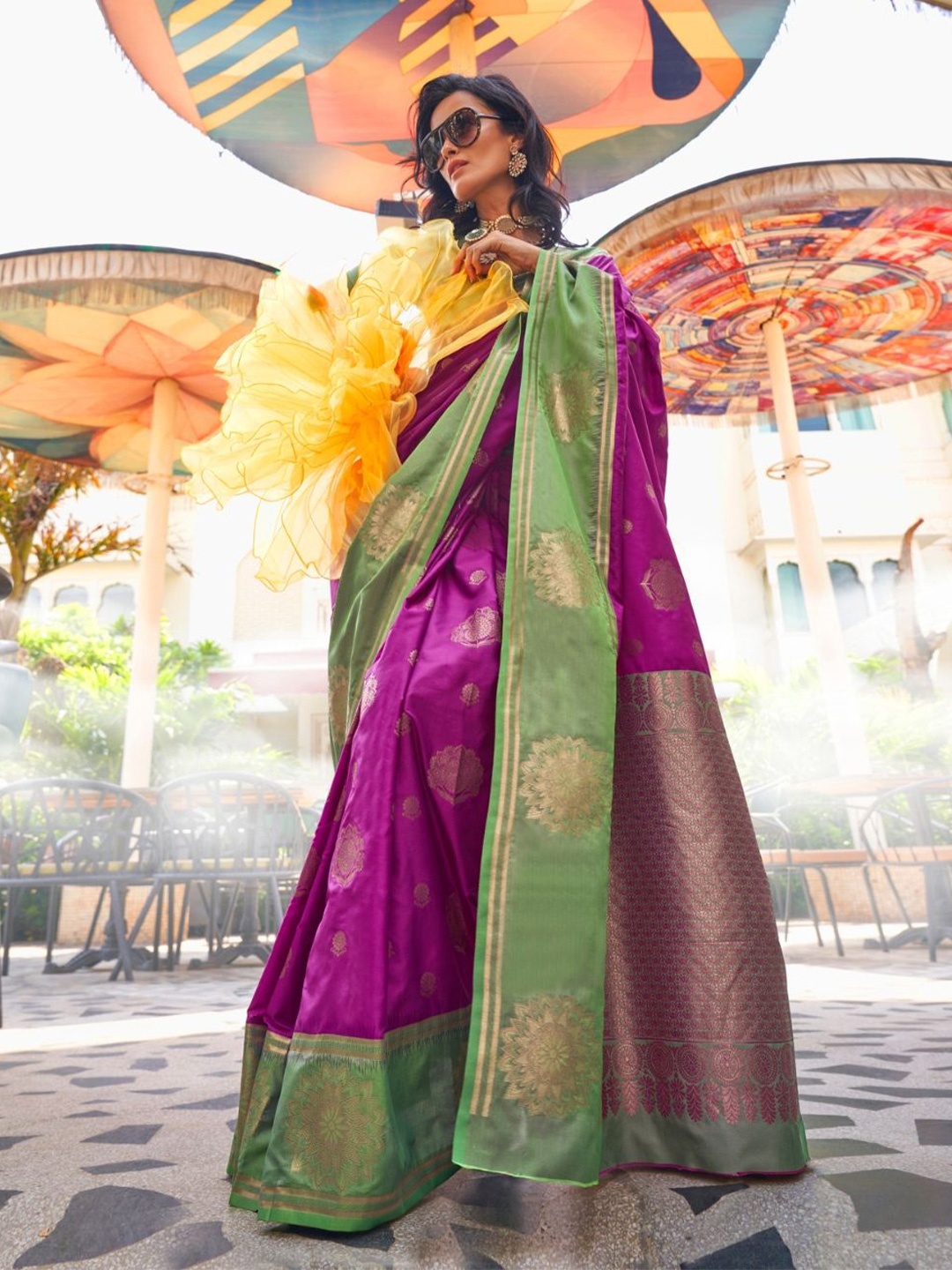 

BLENDIFY Woven Design Zari Silk Blend Banarasi Saree, Purple