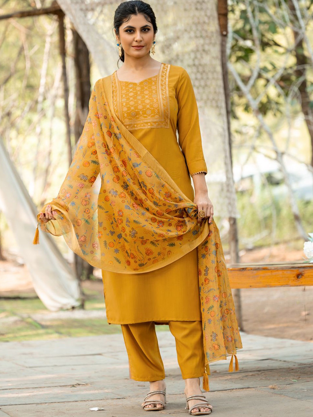 

Divyadham Textiles Women Regular Kurta with Pyjamas & With Dupatta, Mustard