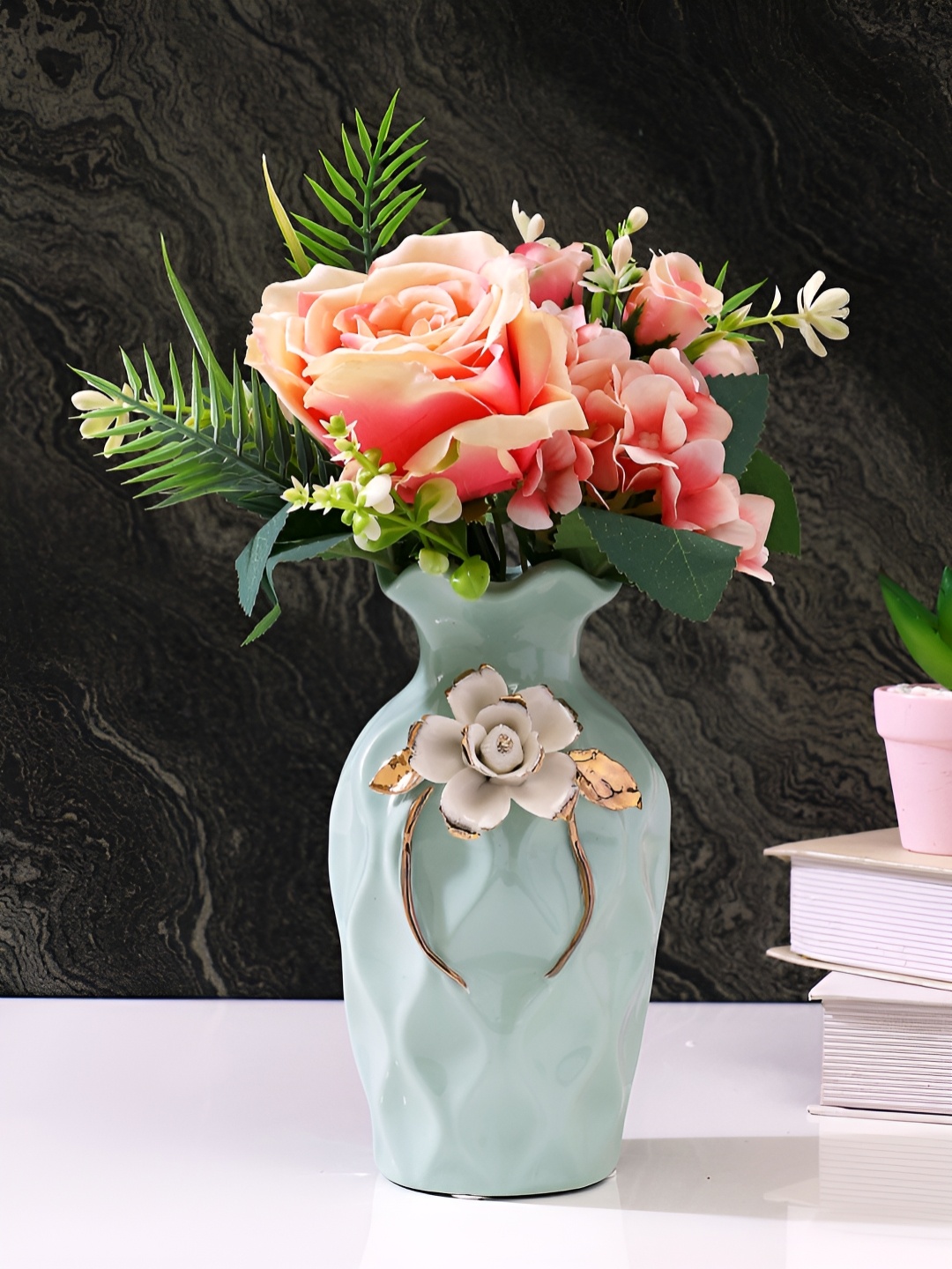 

TAYHAA Red & Green 2 Pieces Rose Artificial Flower