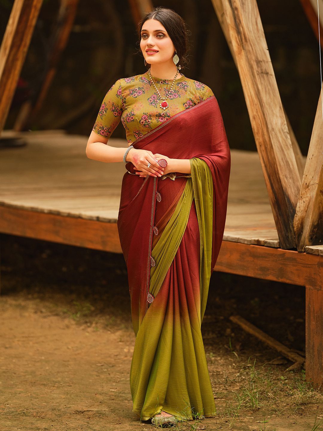 

Anouk Rustic Colourblocked Beads and Stones Poly Chiffon Saree, Maroon