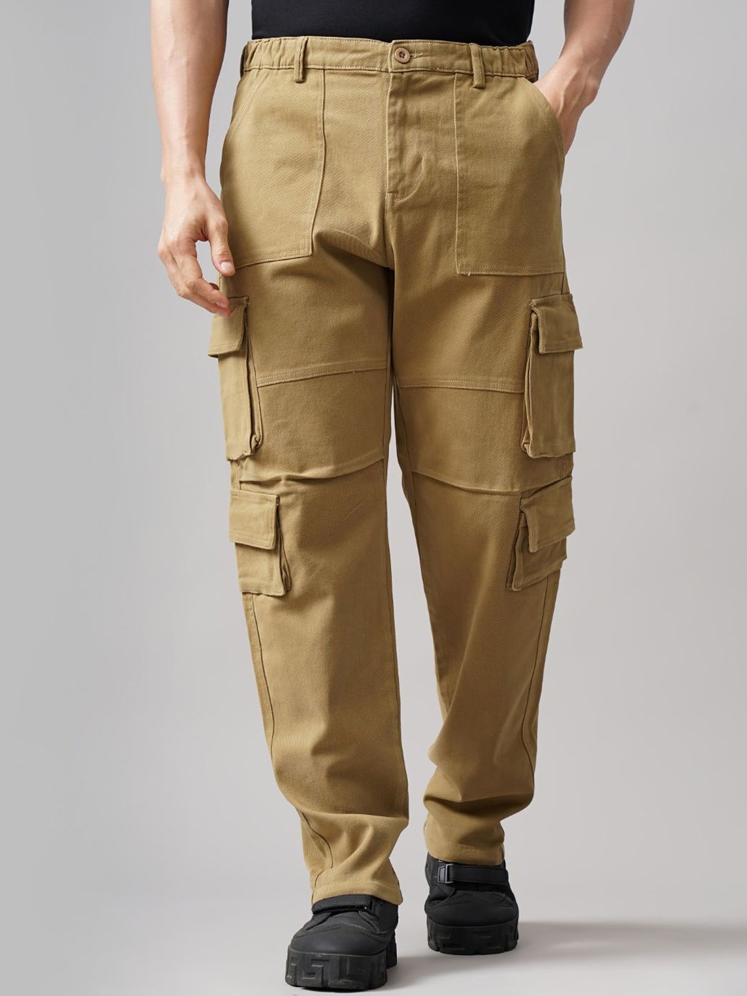 

PAUL STREET Men Relaxed Loose Fit Mid-Rise Cargos Trousers, Brown
