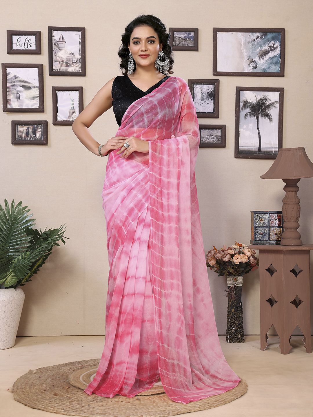 

DIVASTRI Dyed Tie and Dye Ready to Wear Saree, Pink