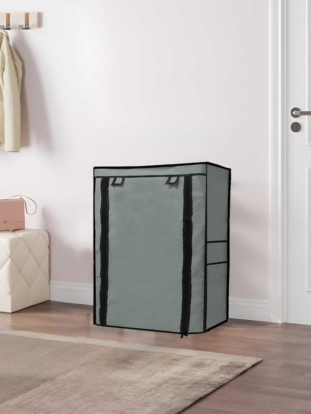 

Urban Choice Grey & Black 4-Layers Water Resistant Shoe Rack Cover