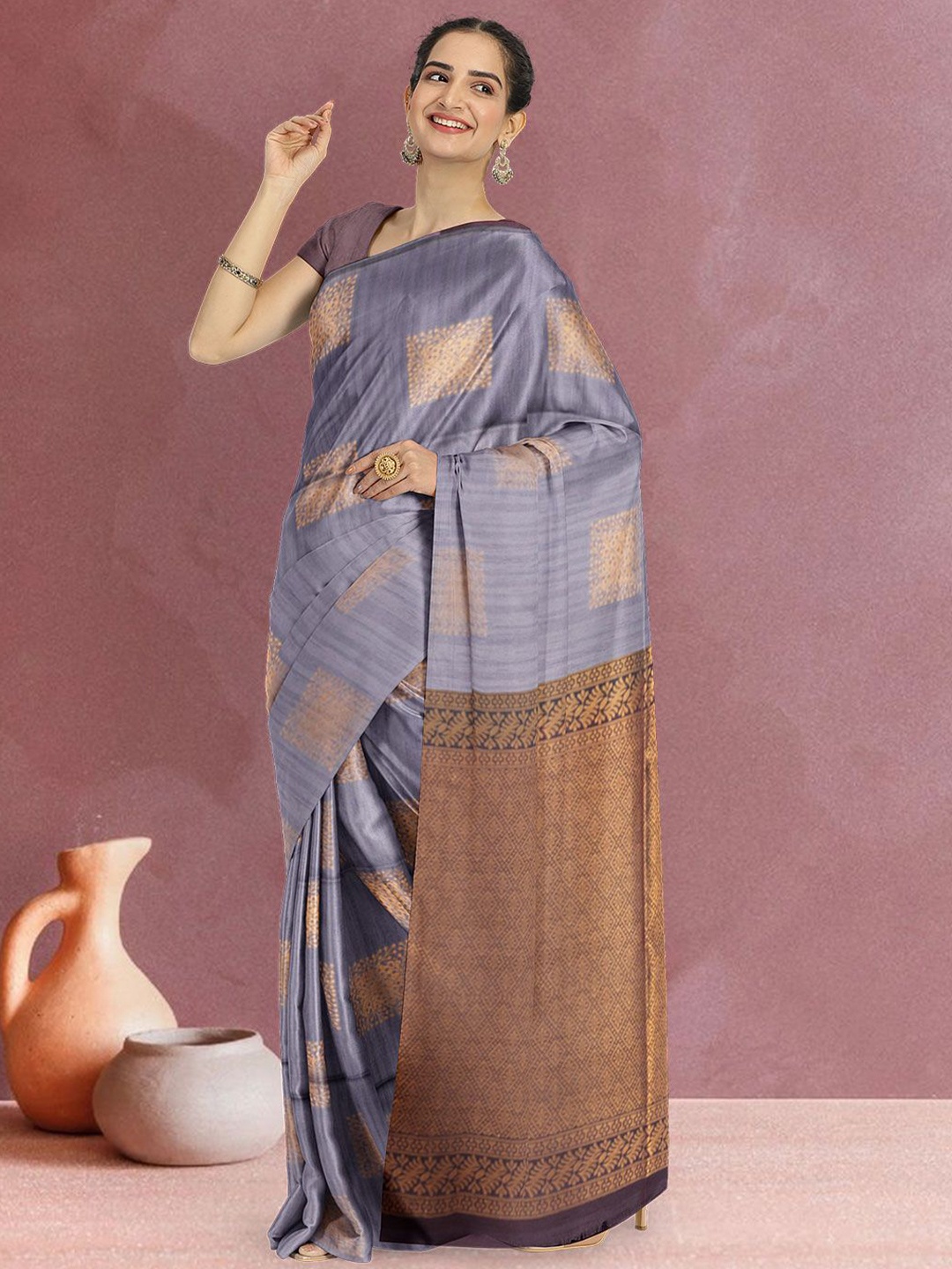 

Avishya Woven Design Zari Kanjeevaram Saree, Grey