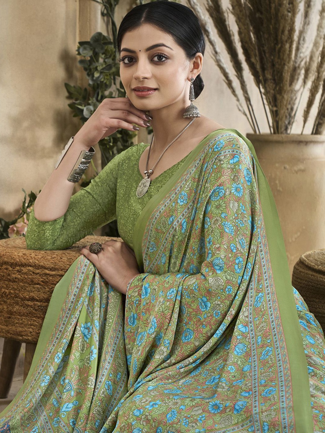 

Anouk Rustic Floral Printed Saree, Green
