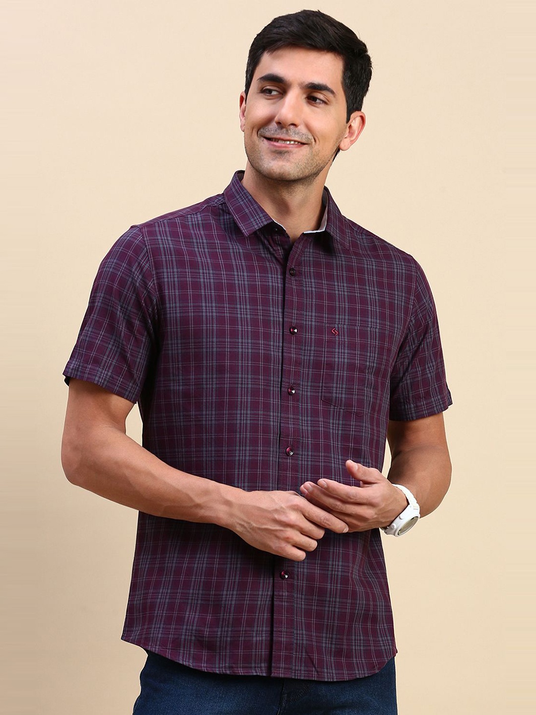 

Classic Polo Men India Slim Fit Spread Collar Checked Cotton Casual Shirt, Purple
