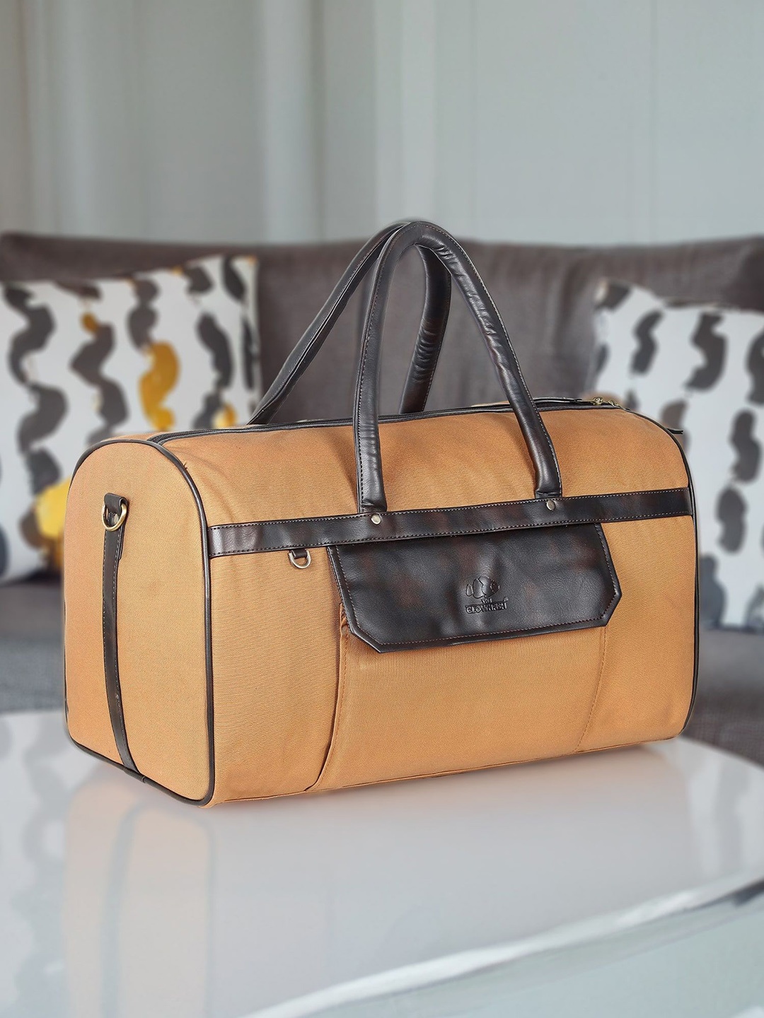 

THE CLOWNFISH Alwyn Small Casual Duffel Bag, Yellow