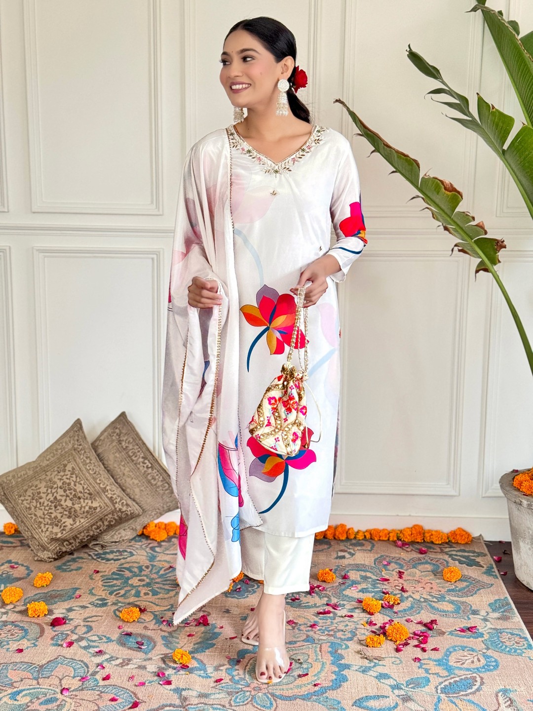 

JAPNAAM Floral Printed V Neck Thread Work Kurta With Trousers & Dupatta, White