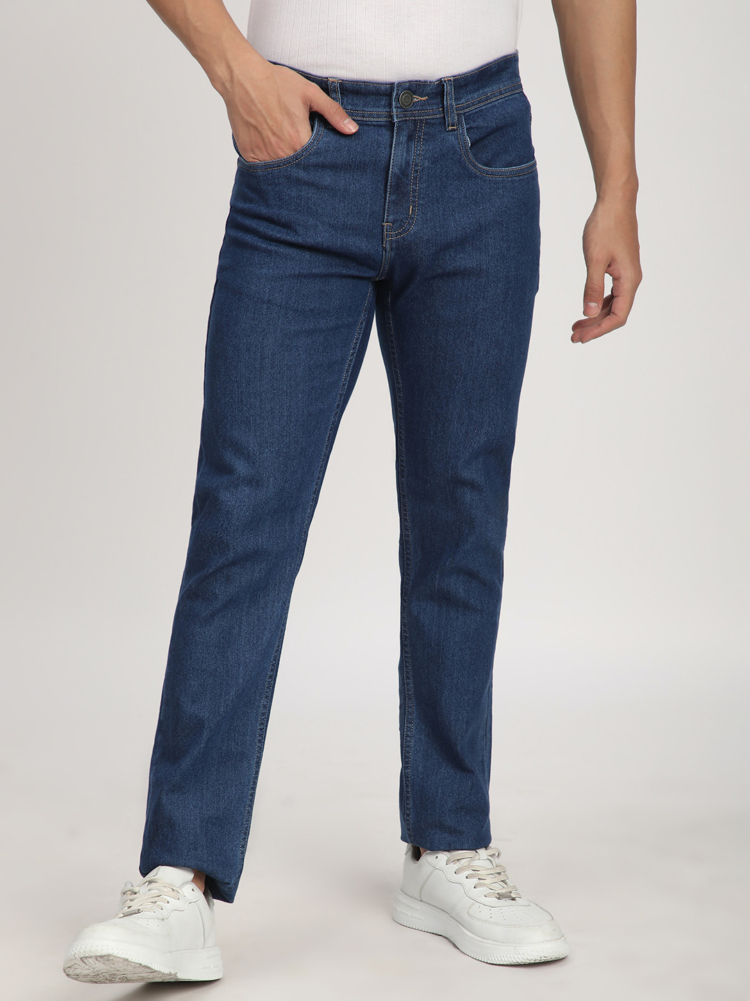 

R&B Men Mid-Rise Slash Knee Jeans, Blue
