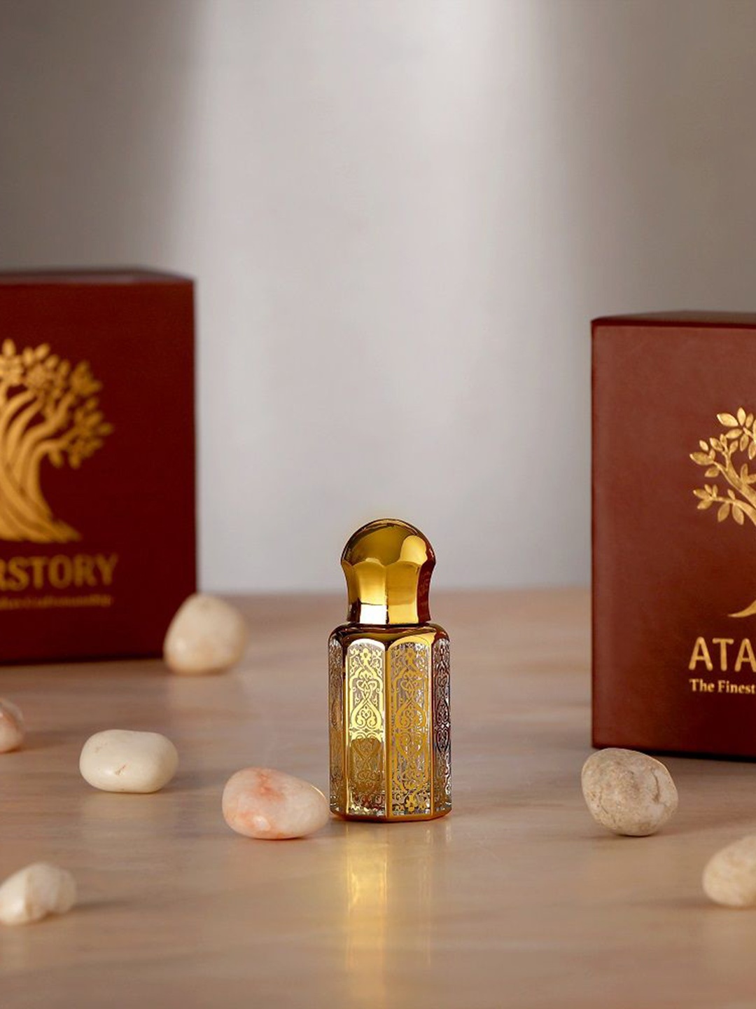 

ATARSTORY Vanilla Oudh Best Luxury Long Lasting Attar- 12 ml, Gold