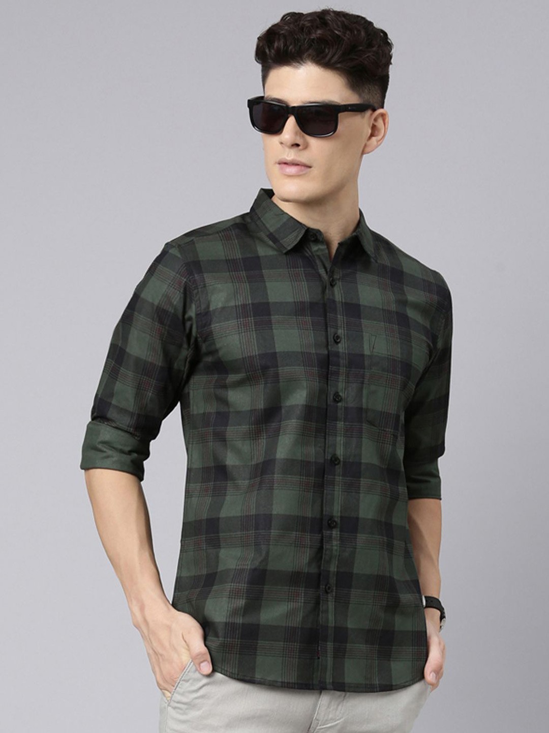 

Metronaut Men Spread Collar Tartan Checked Cotton Casual Shirt, Olive