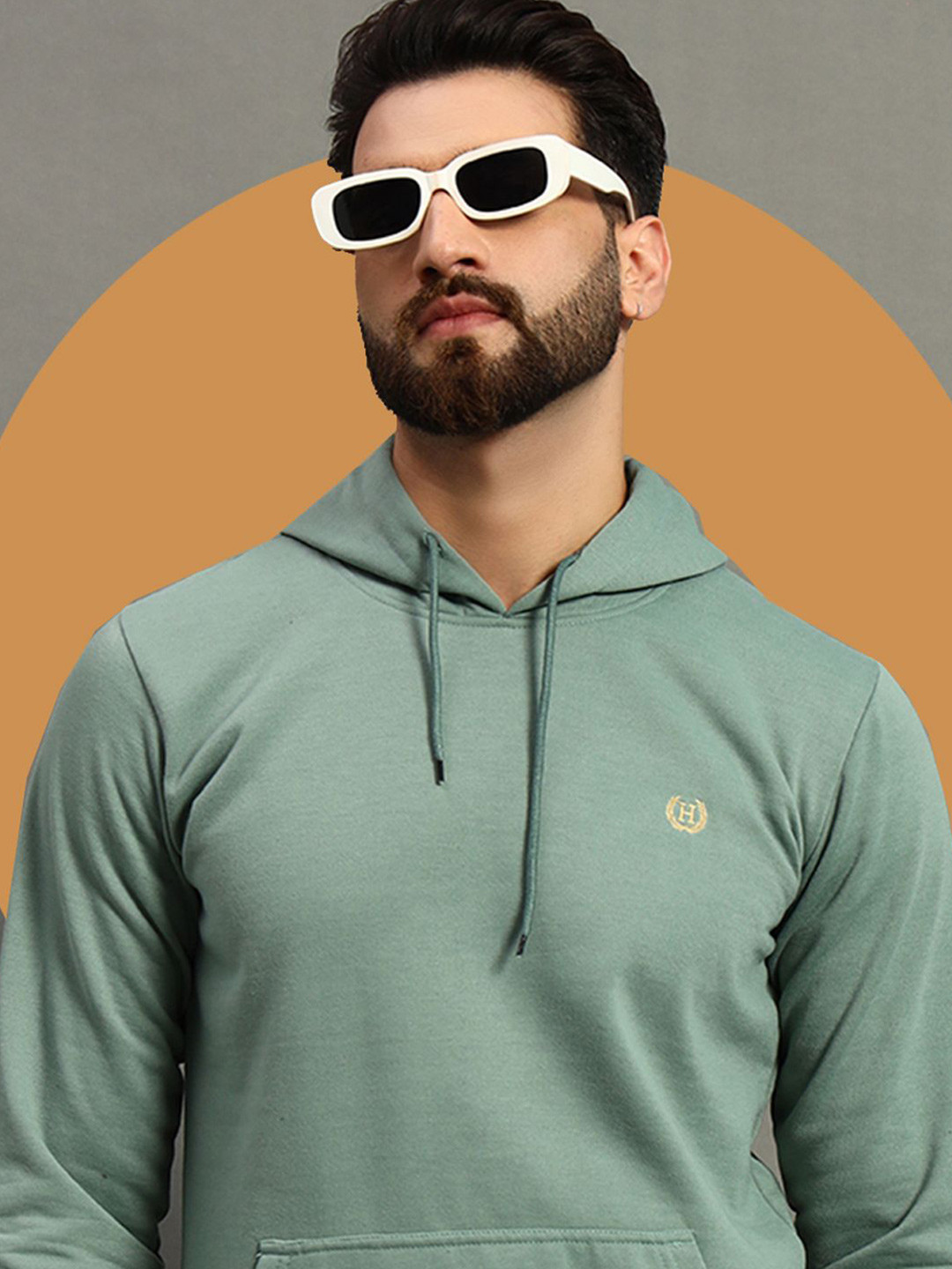 

HUSHBUCKS Men Hooded Sweatshirt, Sea green