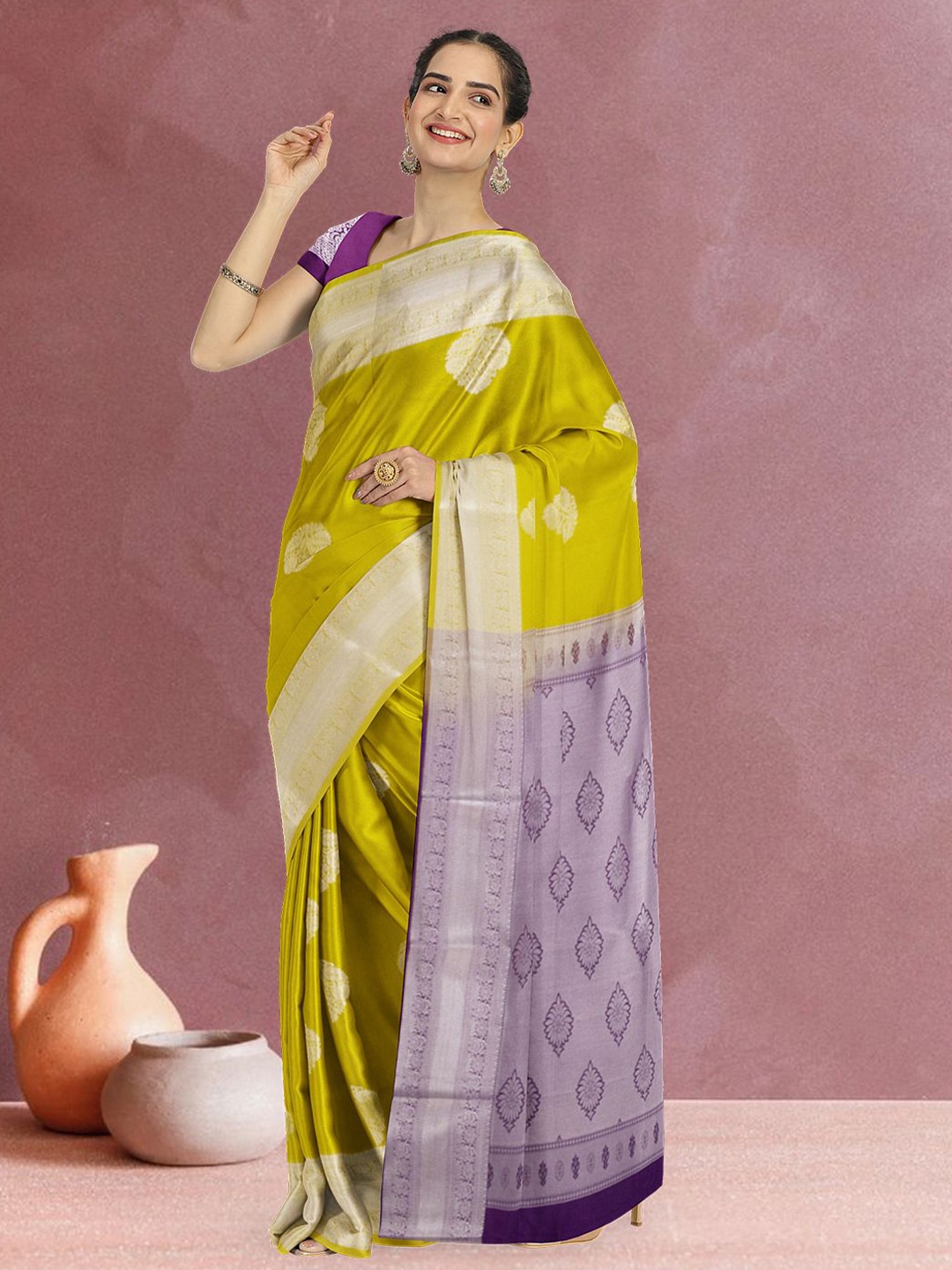 

Avishya Woven Design Zari Kanjeevaram Saree, Green