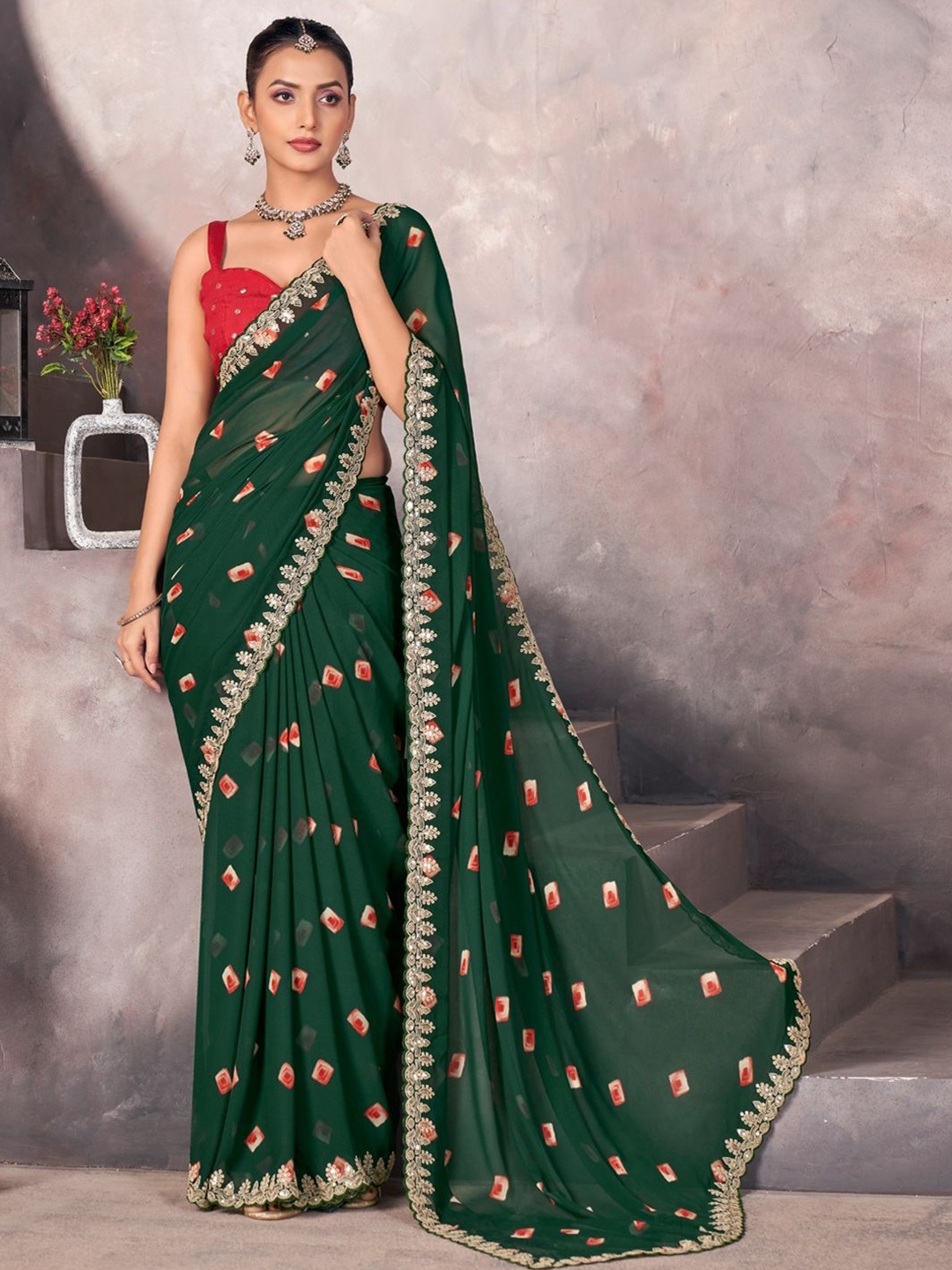 

CHUDIYA Embroidered Pure Chiffon Saree, Green