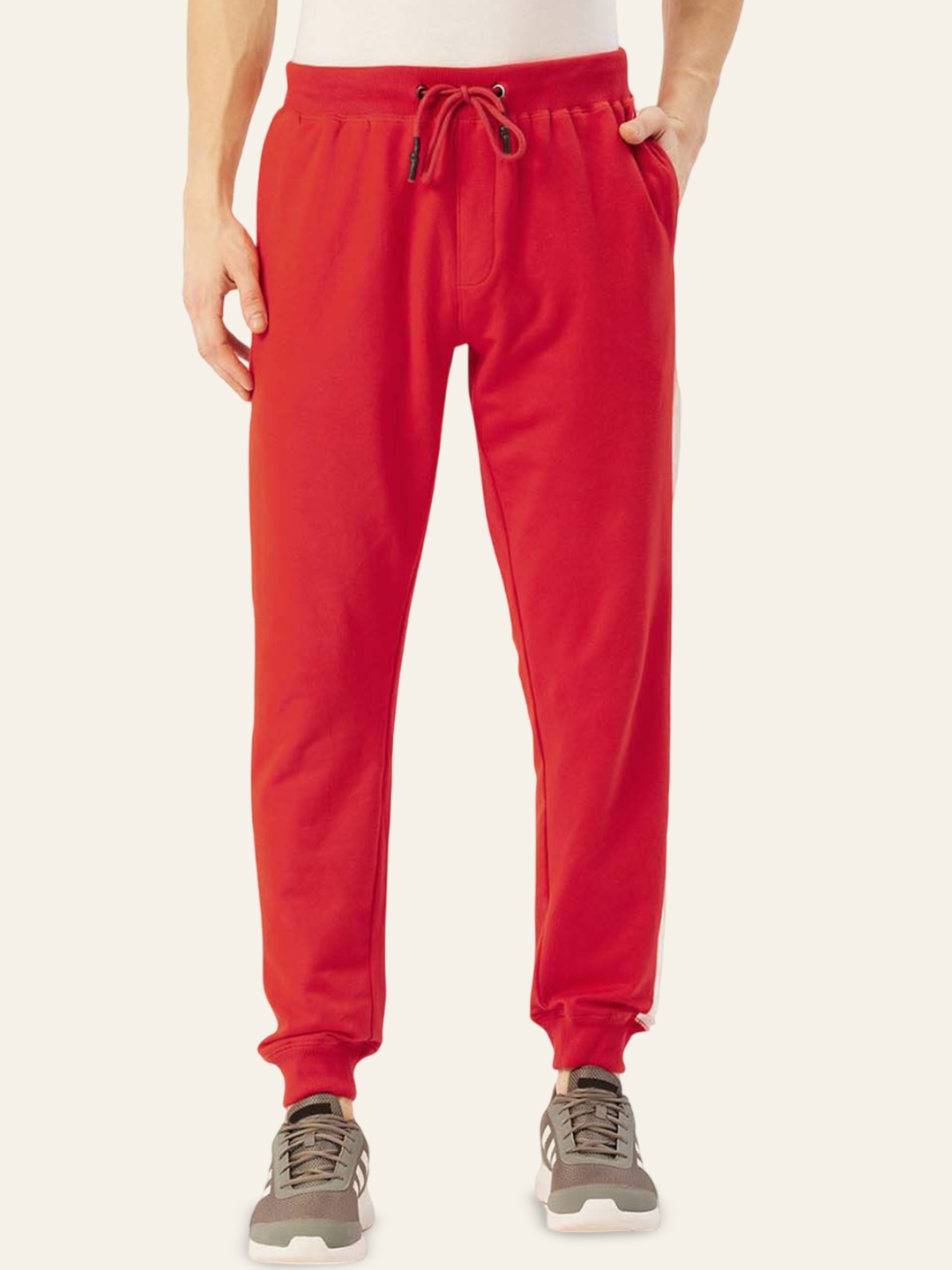 

AMSWAN Men Striped Mid-Rise Joggers, Red