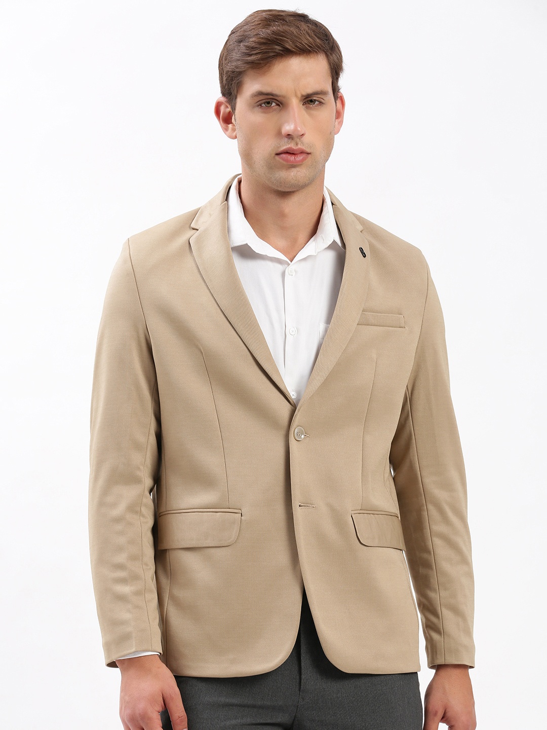 

SHOWOFF Cotton Slim-Fit Single-Breasted Blazer, Beige