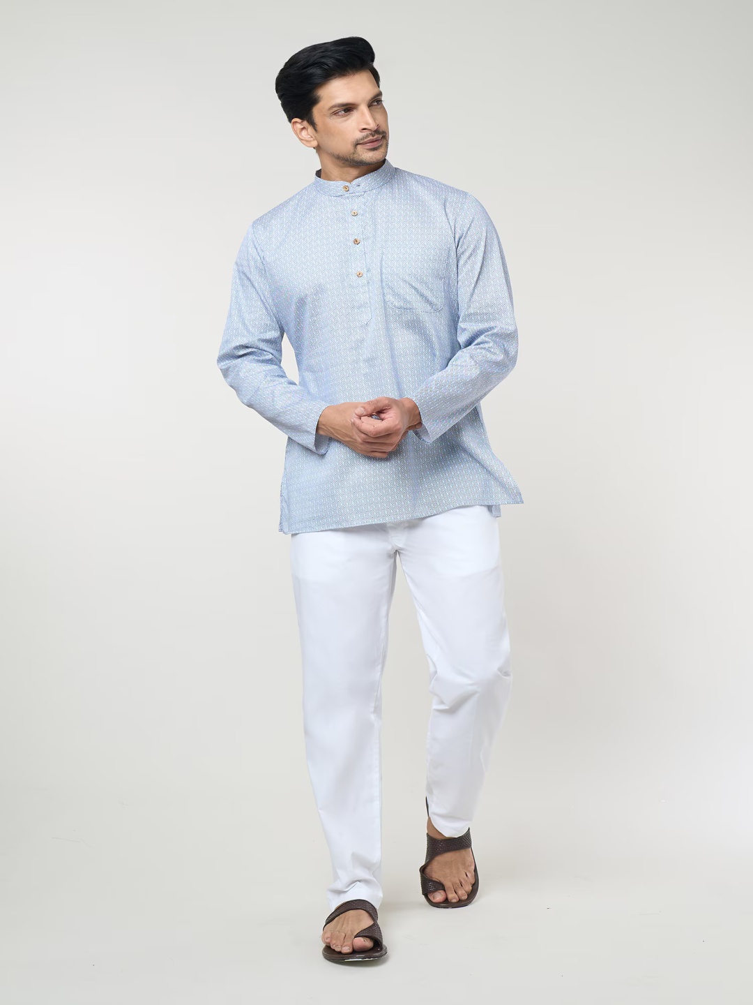 

RNG Safawala Geometric Printed Mandarin Collar Pure Cotton Tunic With Trousers, Blue
