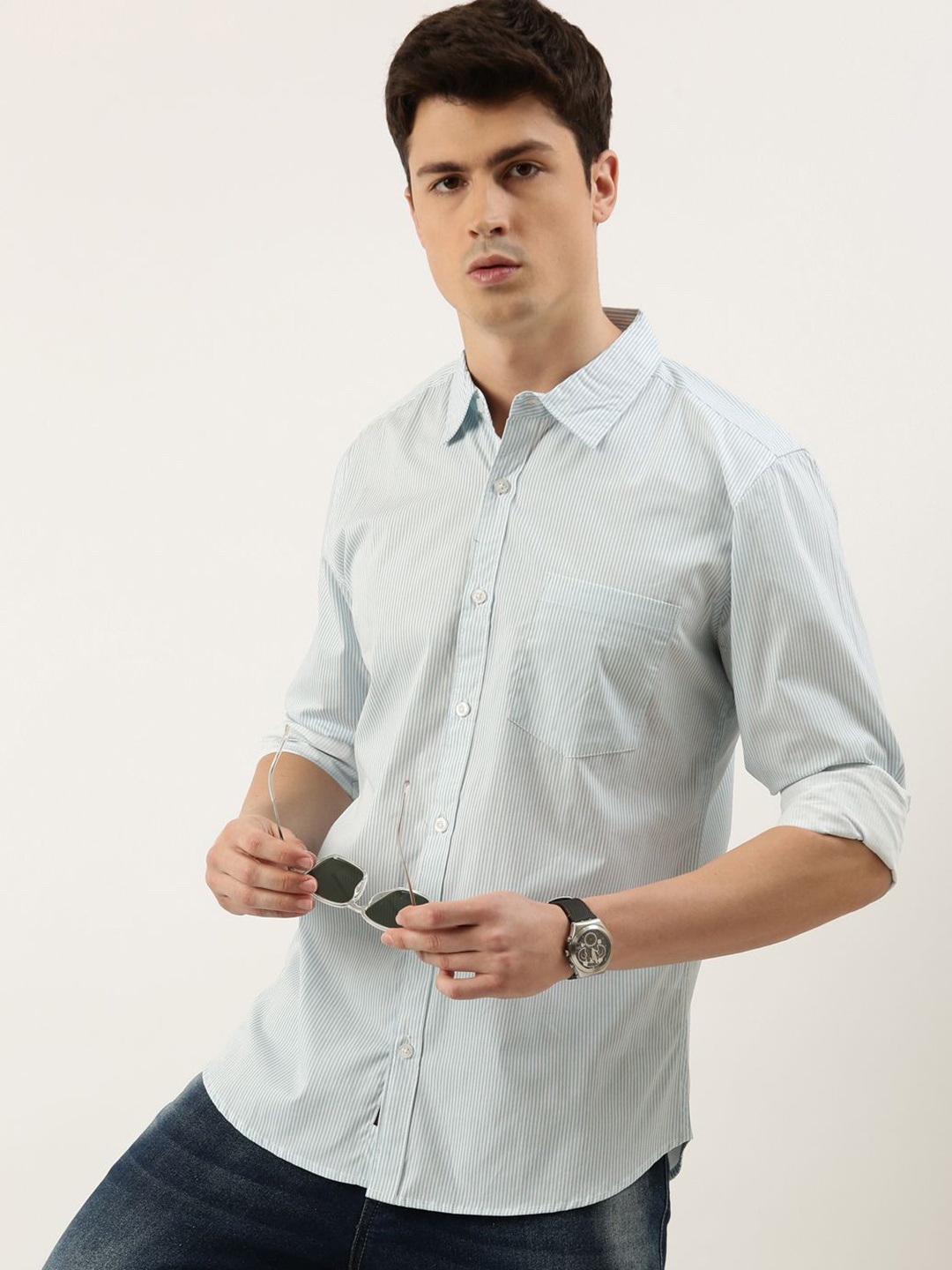 

Metronaut Men Spread Collar Vertical Striped Cotton Casual Shirt, Blue