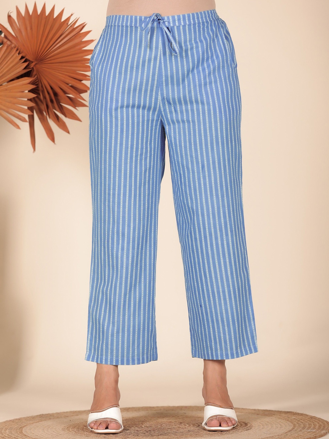 

Aramya Women Striped Trousers, Blue