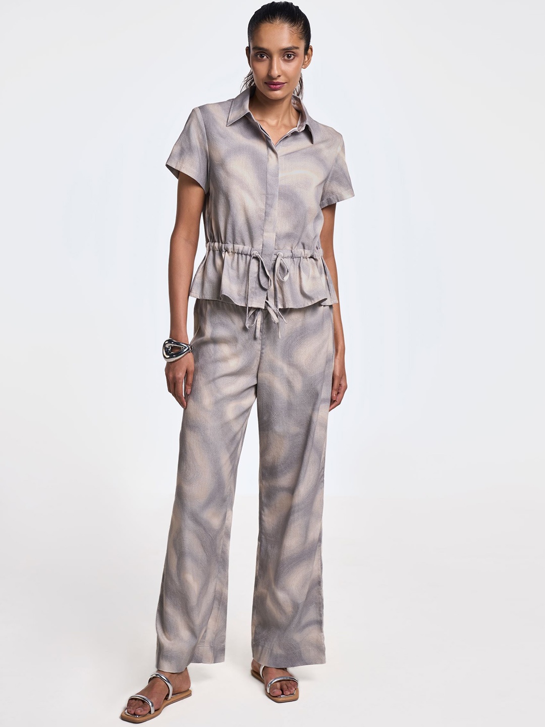 

Terra Luna Women Smart Tapered Fit Trousers, Grey