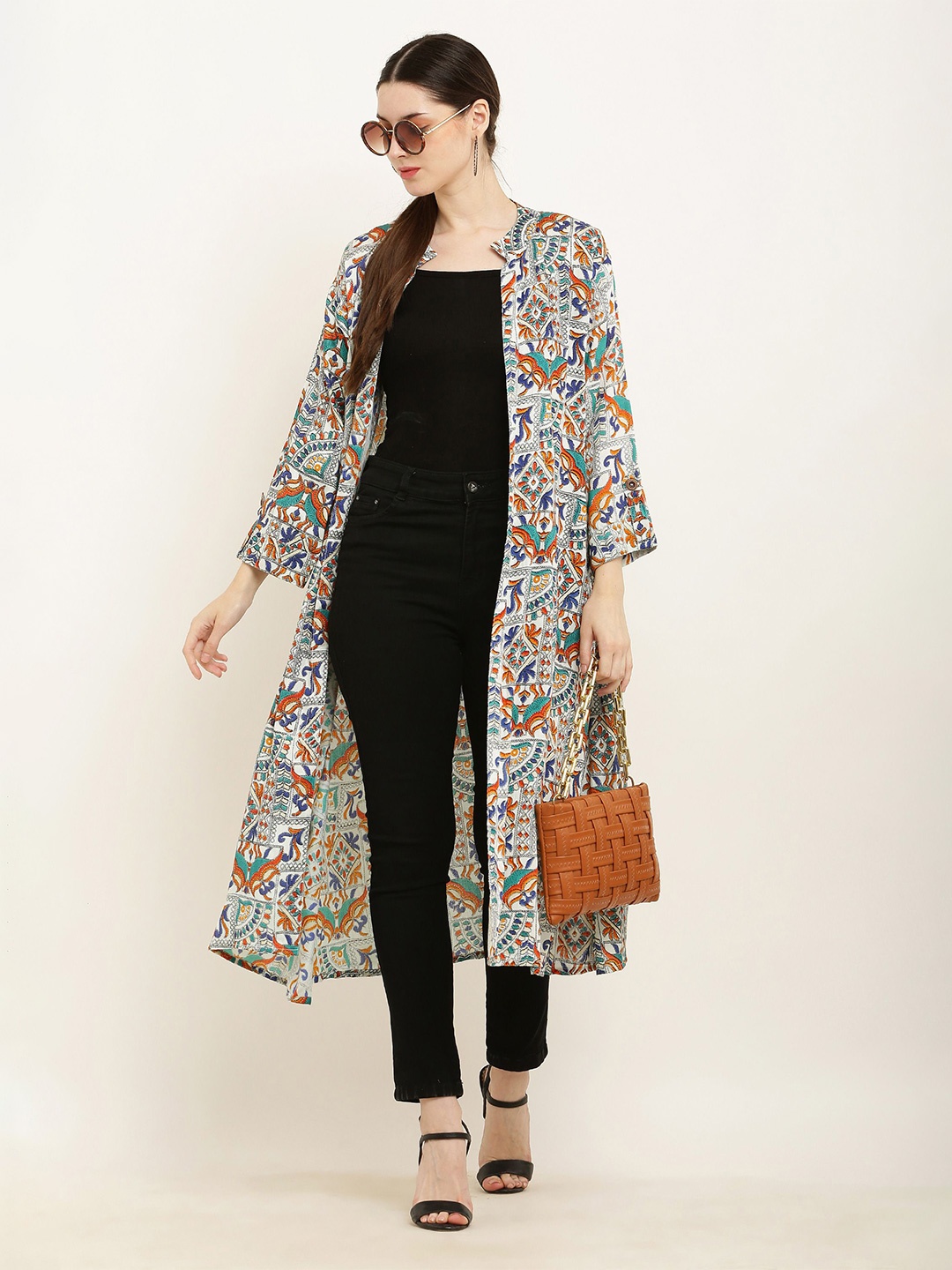 

ARJ FASHION Ethnic Motifs Printed Longline Open Front Shrug, White