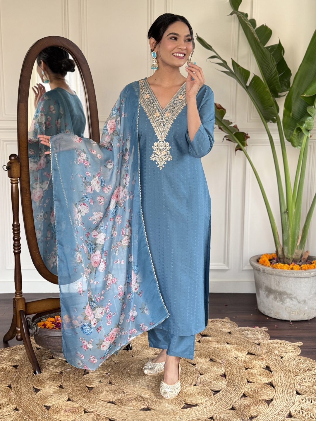 

Fashion Ritmo Women Ethnic Motifs Yoke Design Regular Thread Work Kurta with Pyjamas & With Dupatta, Blue