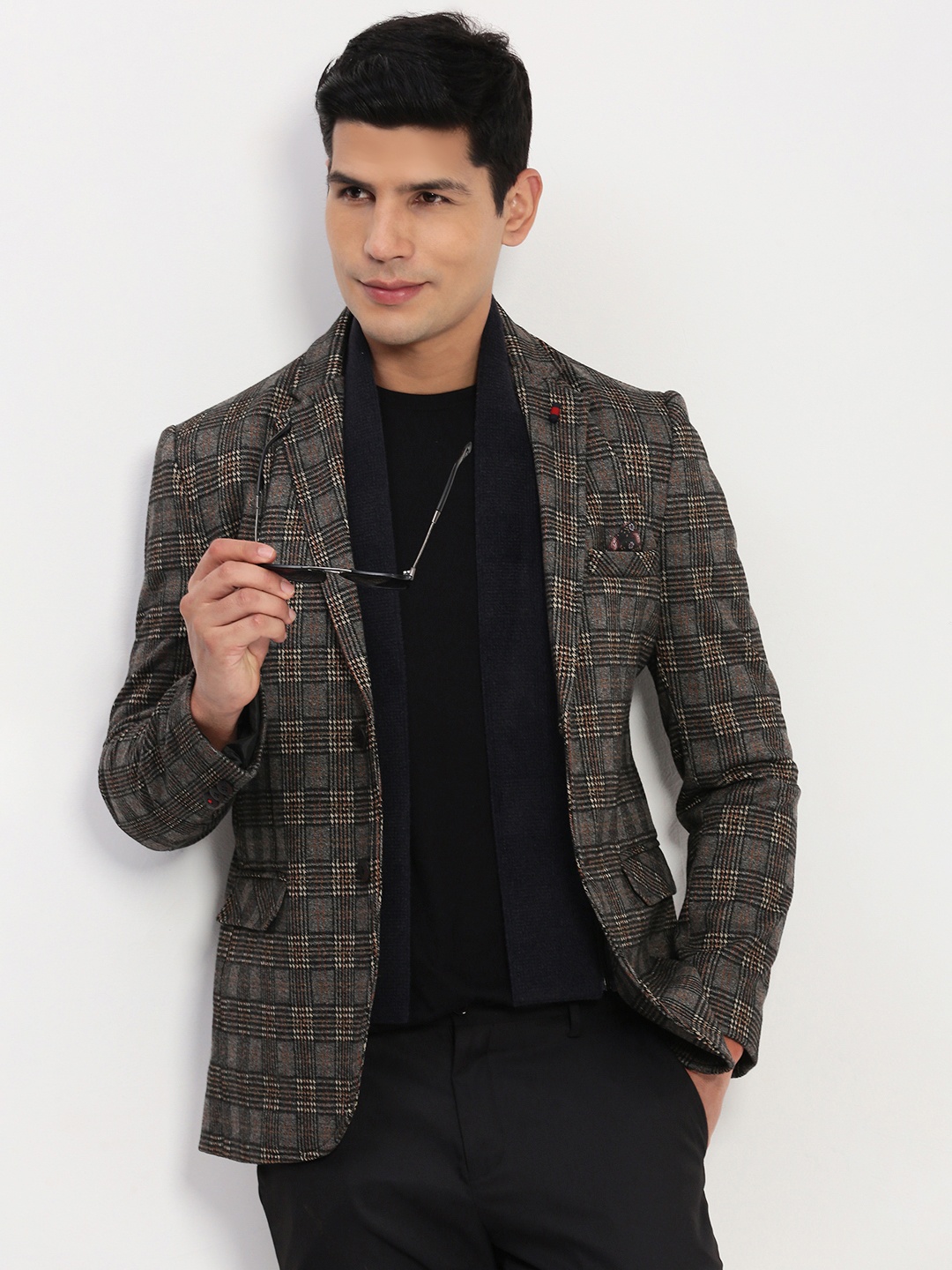 

SHOWOFF Checked Notched Lapel Slim-Fit Cotton Single-Breasted Blazer, Grey