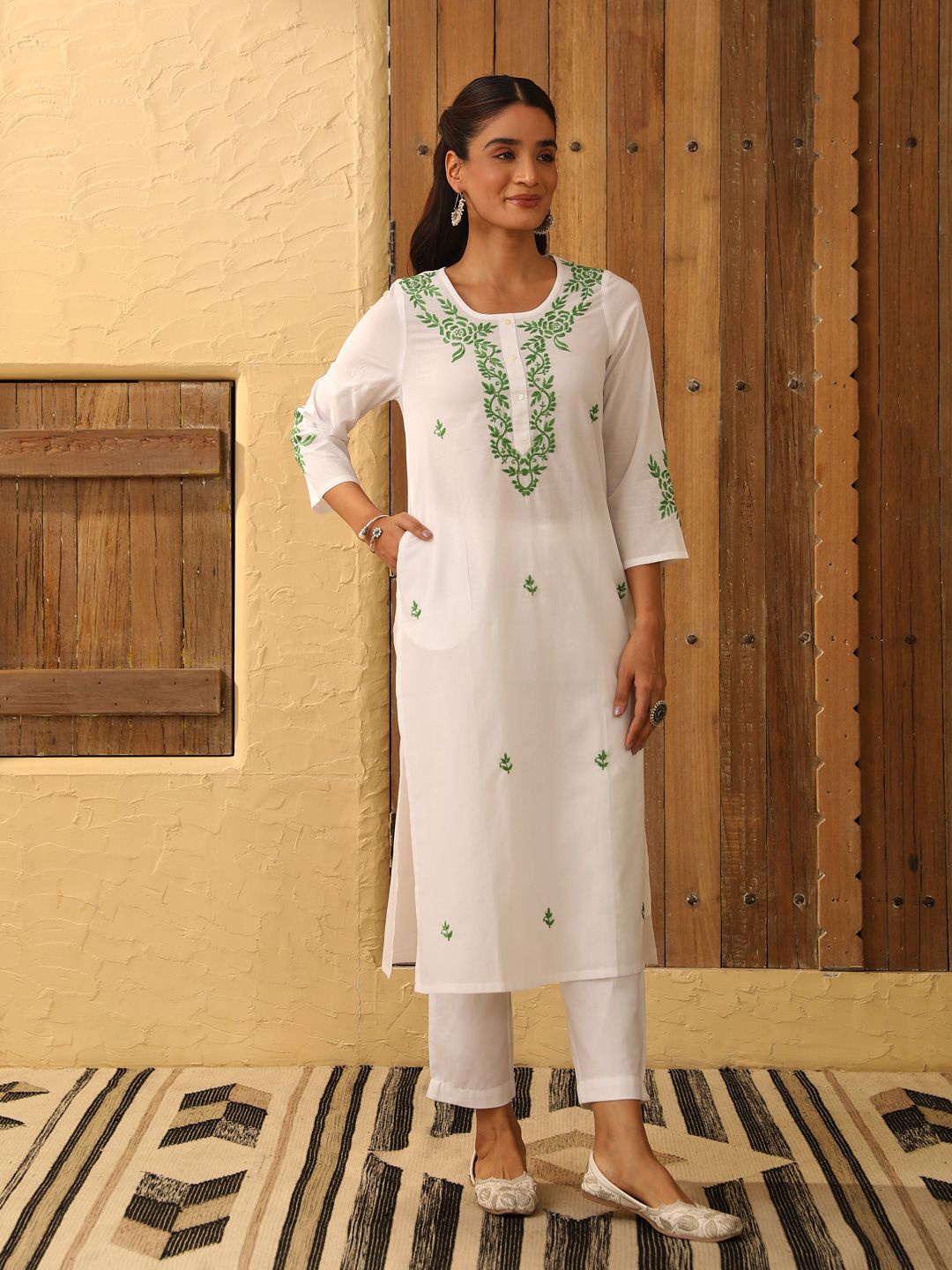 

House of Chikankari Women Chikankari Kurta, White