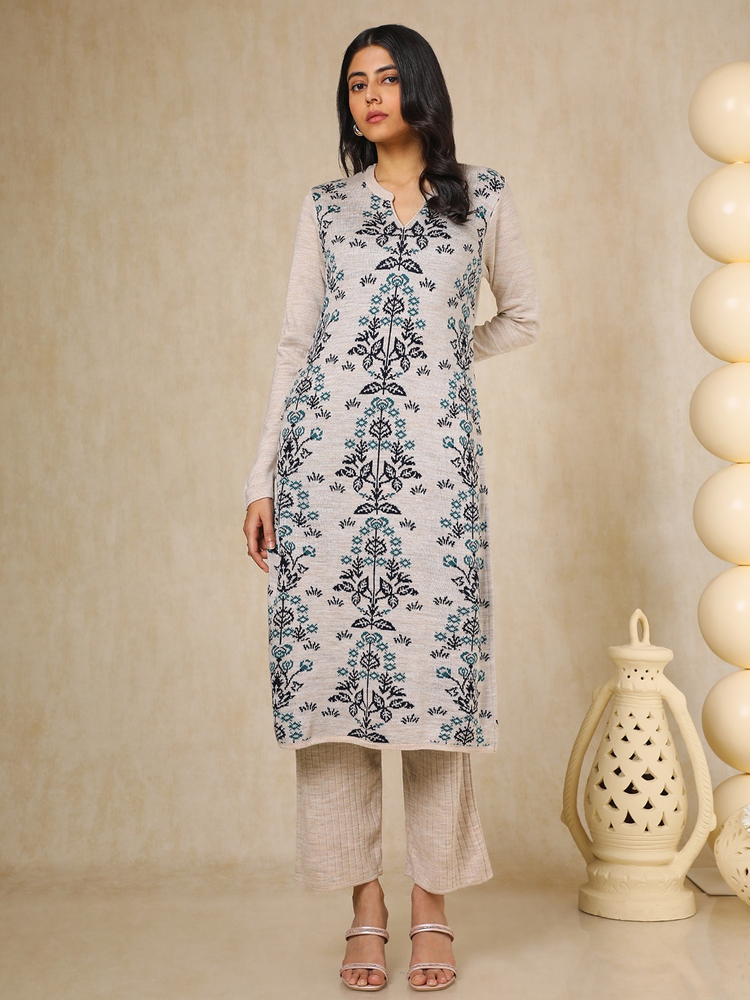

Soch Off White Floral Woven Design Mandarin Collar Acrylic Straight Kurta With Trouser