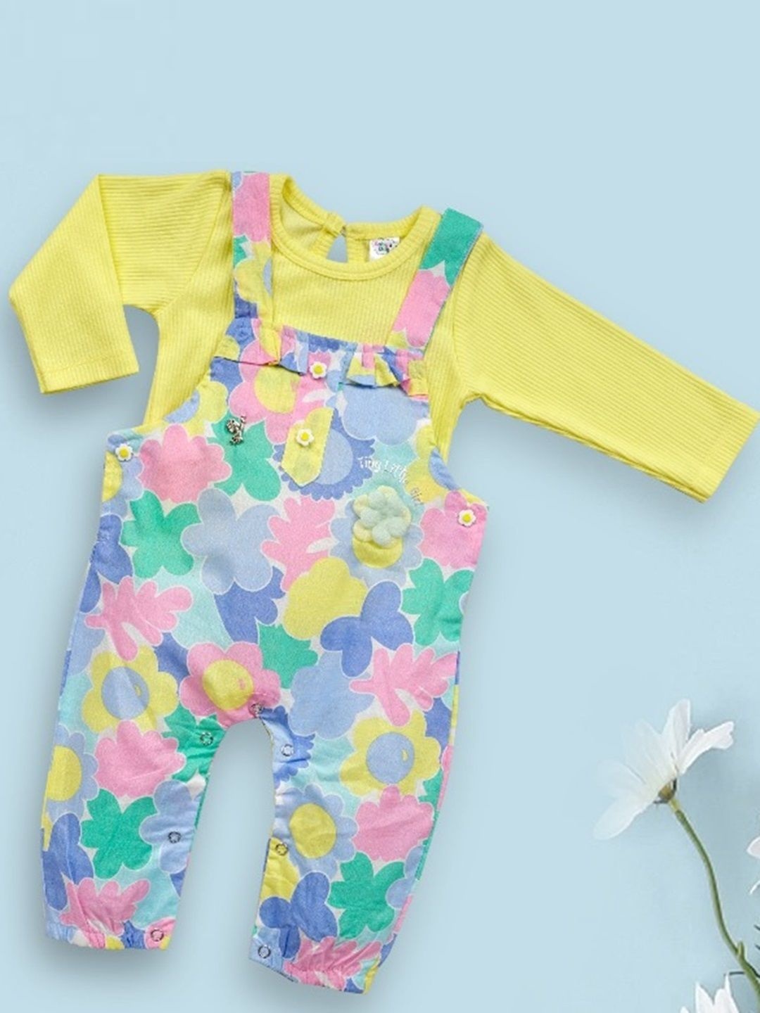 

Babys Day Girls Floral Printed Cotton Dungarees With T-Shirt, Yellow