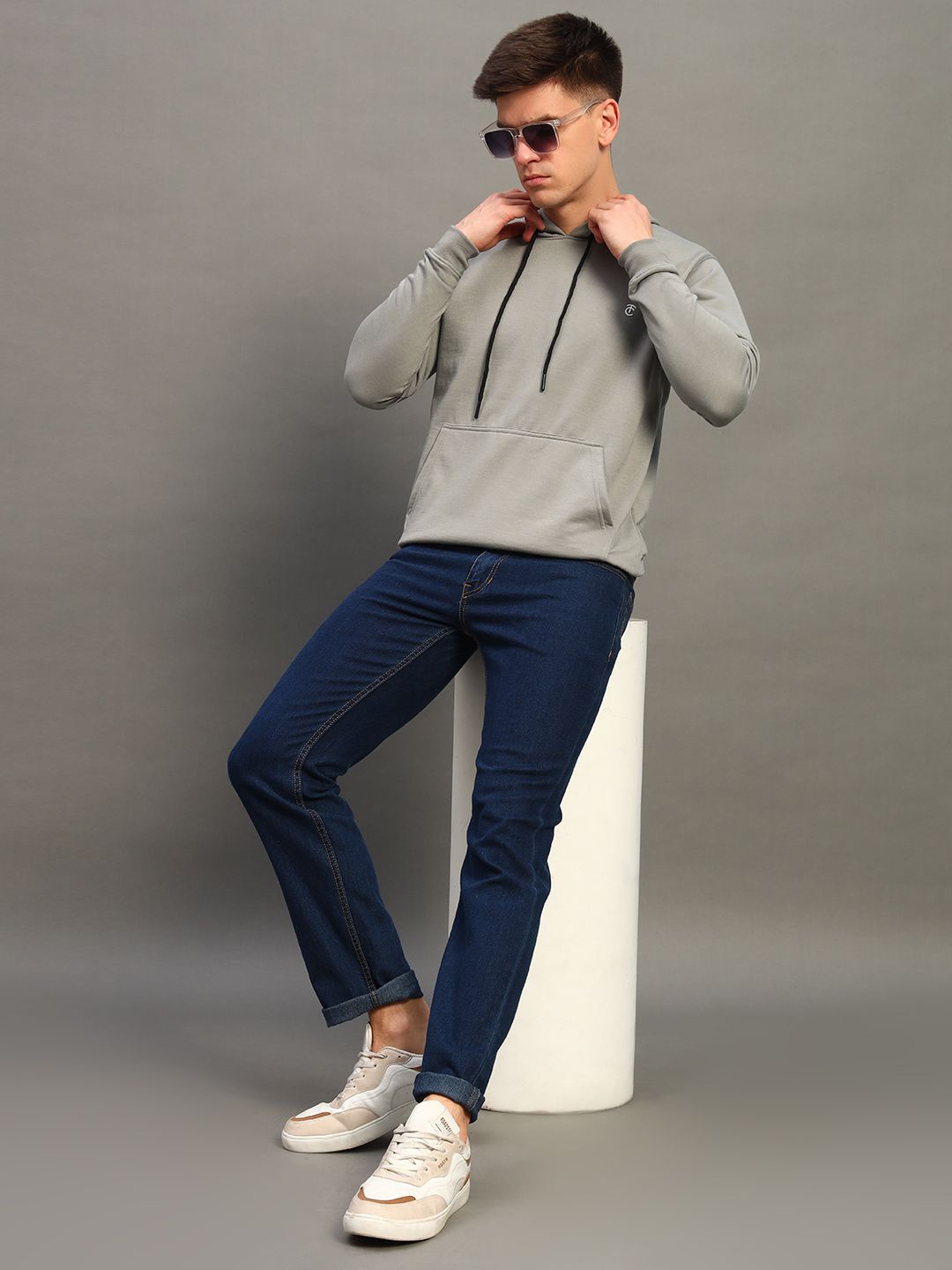

THE CASUALS Men Hooded Pullover Cotton Sweatshirt, Grey