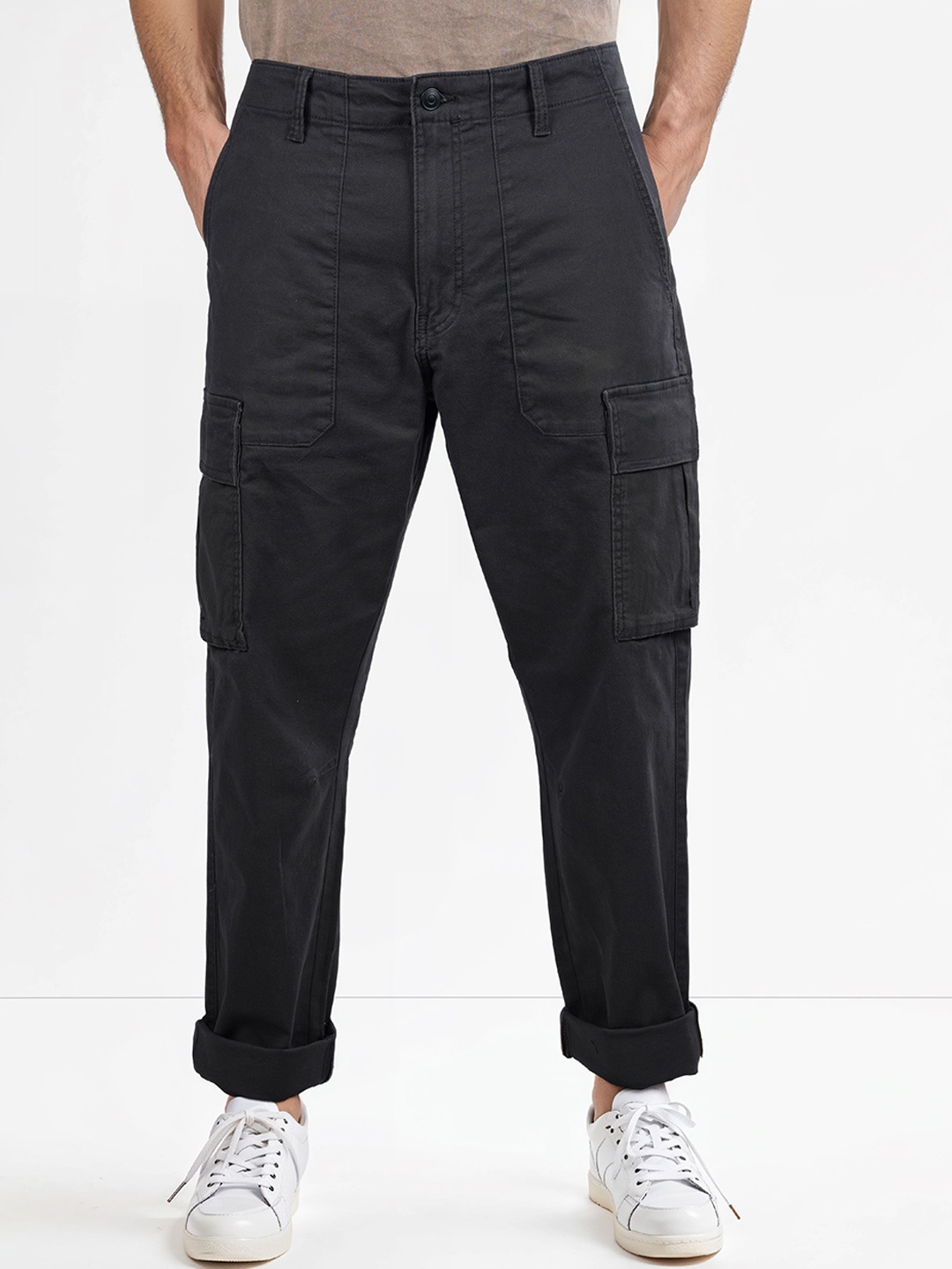

Celio Men Cotton Regular Fit Cargo Trousers, Black