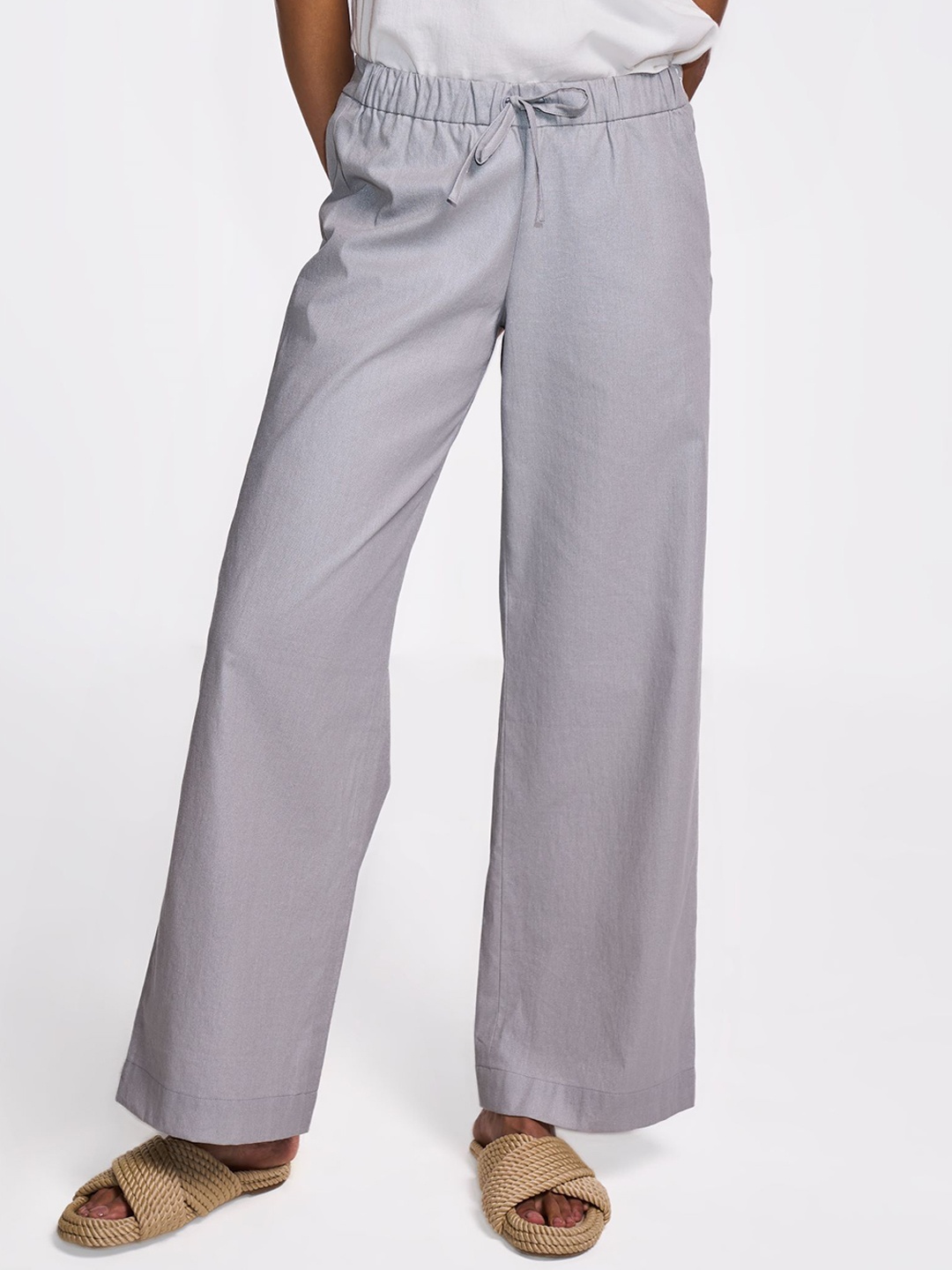 

Terra Luna Women Smart Tapered Fit Trousers, Grey