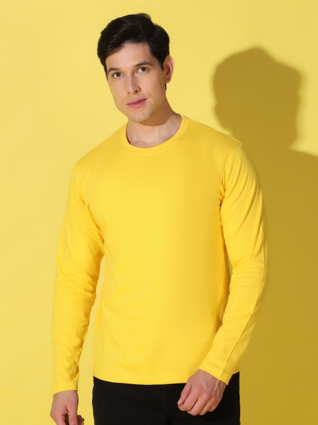 

WOOSTRO Men Solid Round Neck Cotton Slim Fit T-shirt, Yellow